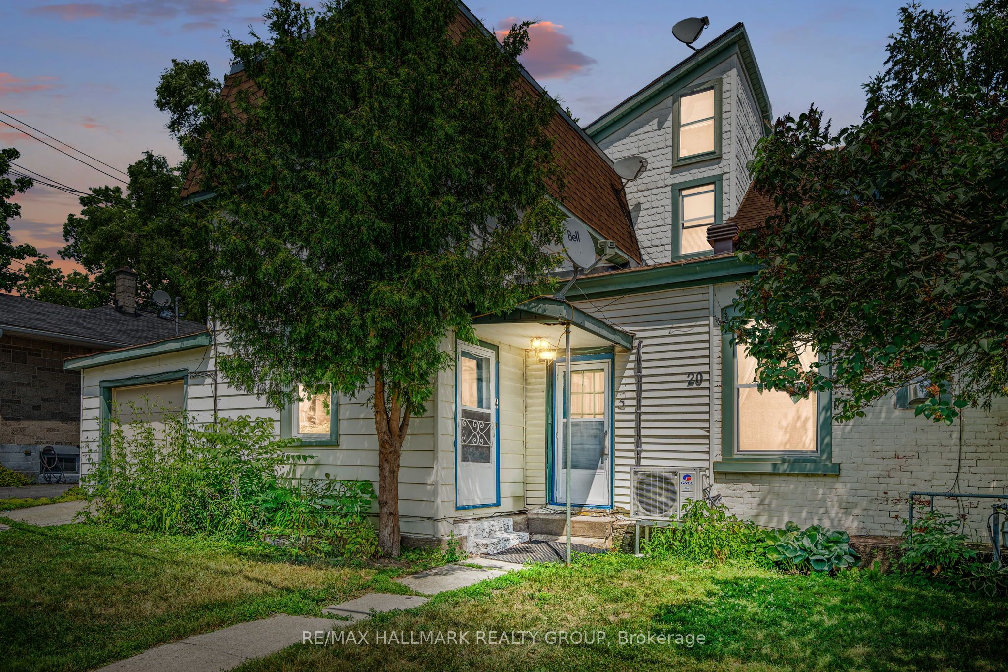 20 RUSSELL Street W 3, Smiths Falls, ON K7A 1N9 photo 2