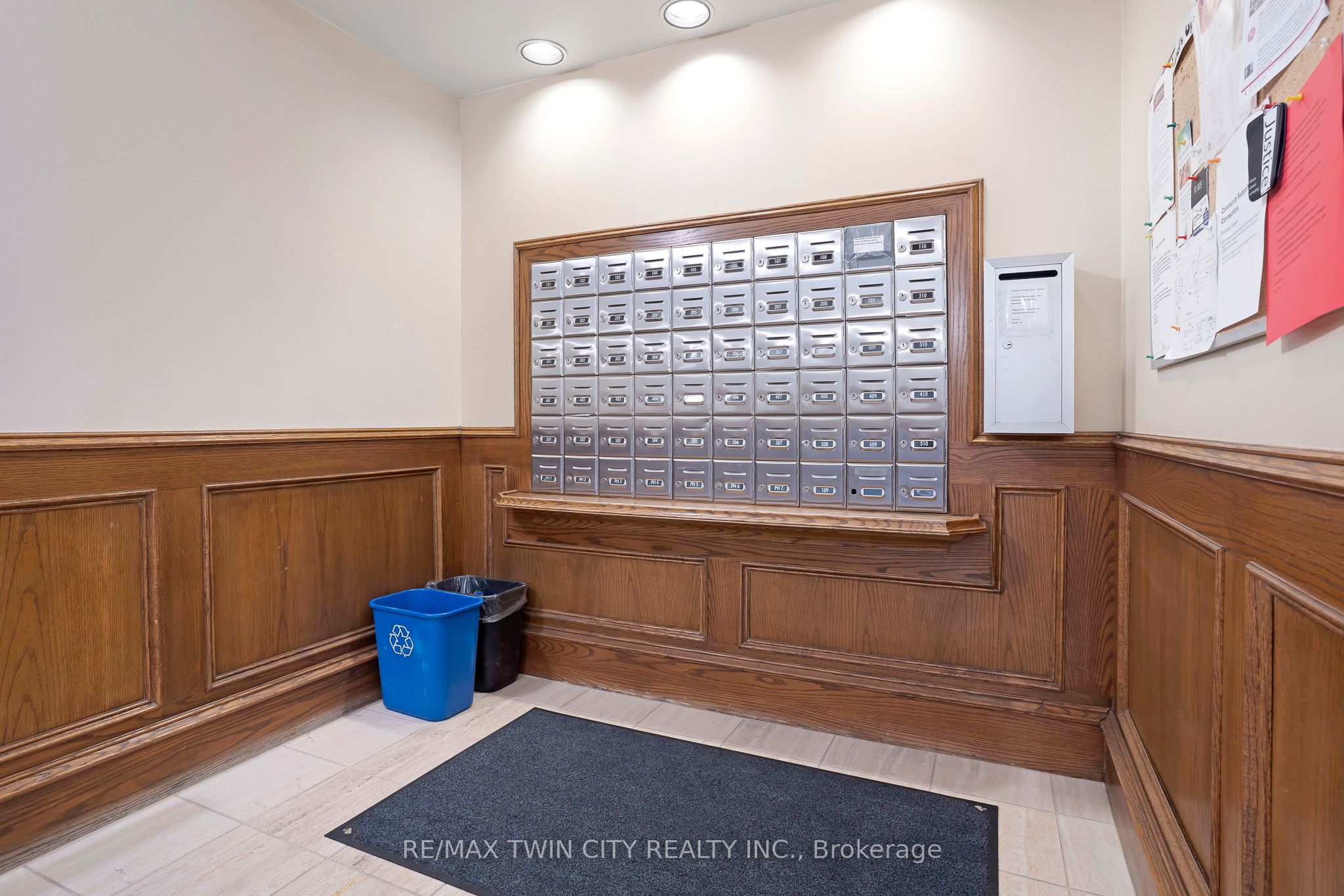 3267 King Street 505, Kitchener, ON N2A 4A4 photo 5