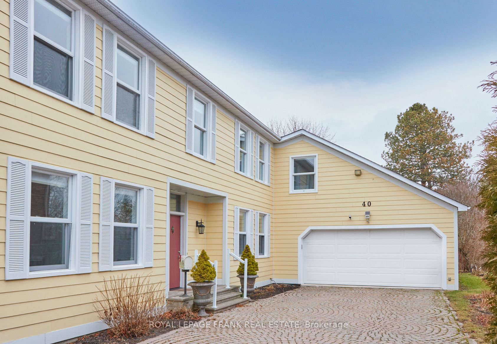 40 Tremaine Terrace, Cobourg, ON K9A 5A8 photo 4