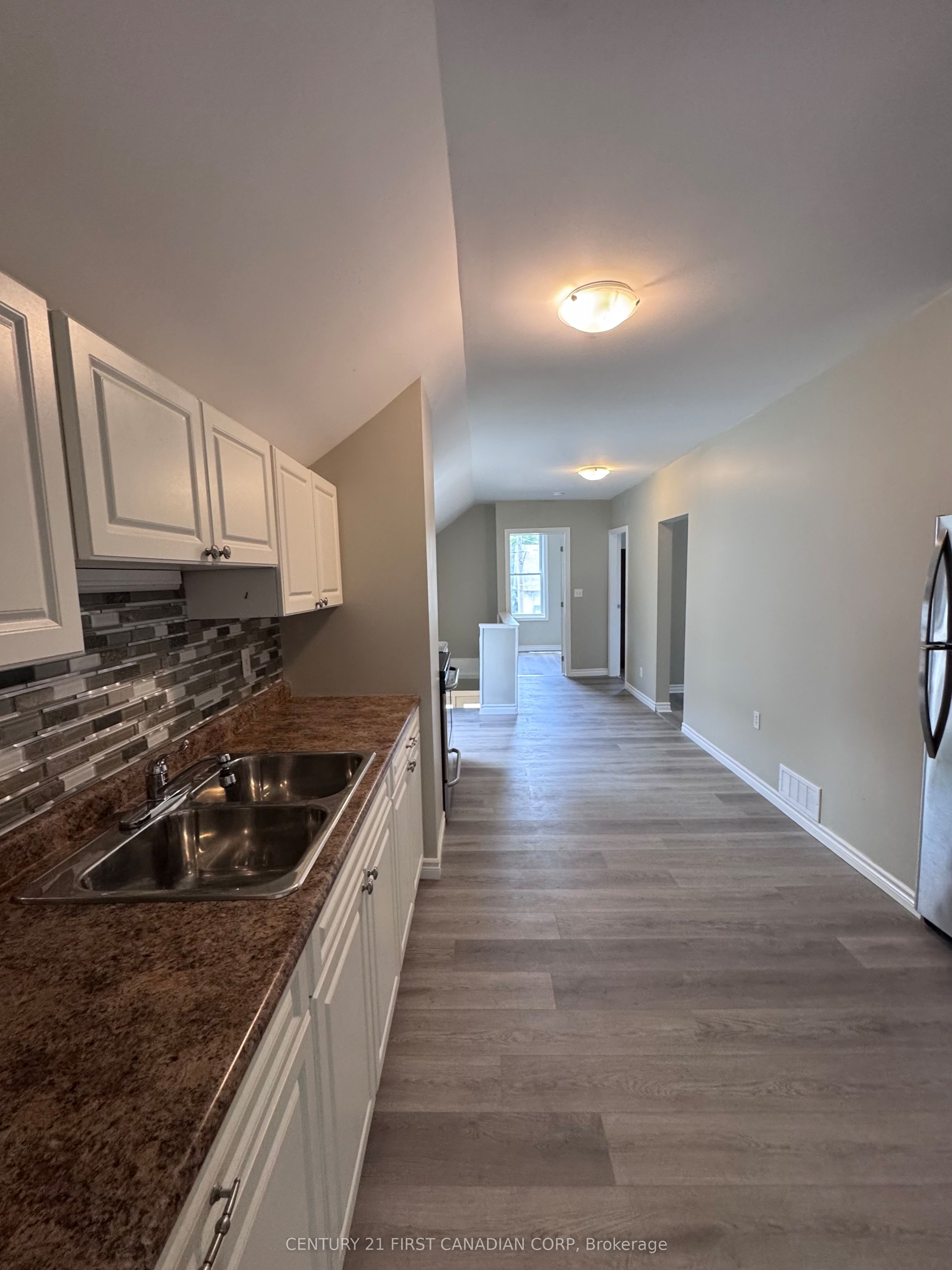 35 Inkerman Street Upper, St. Thomas, ON N5P 3E9 photo 5