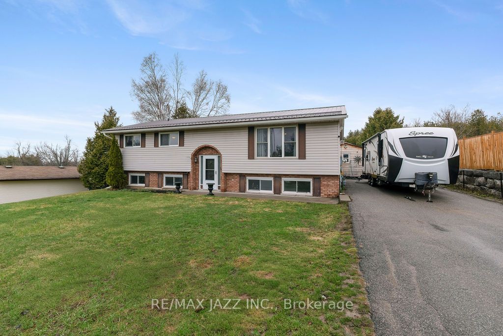 29 Grandview Drive, Kawartha Lakes, ON K0L 2W0 photo 2