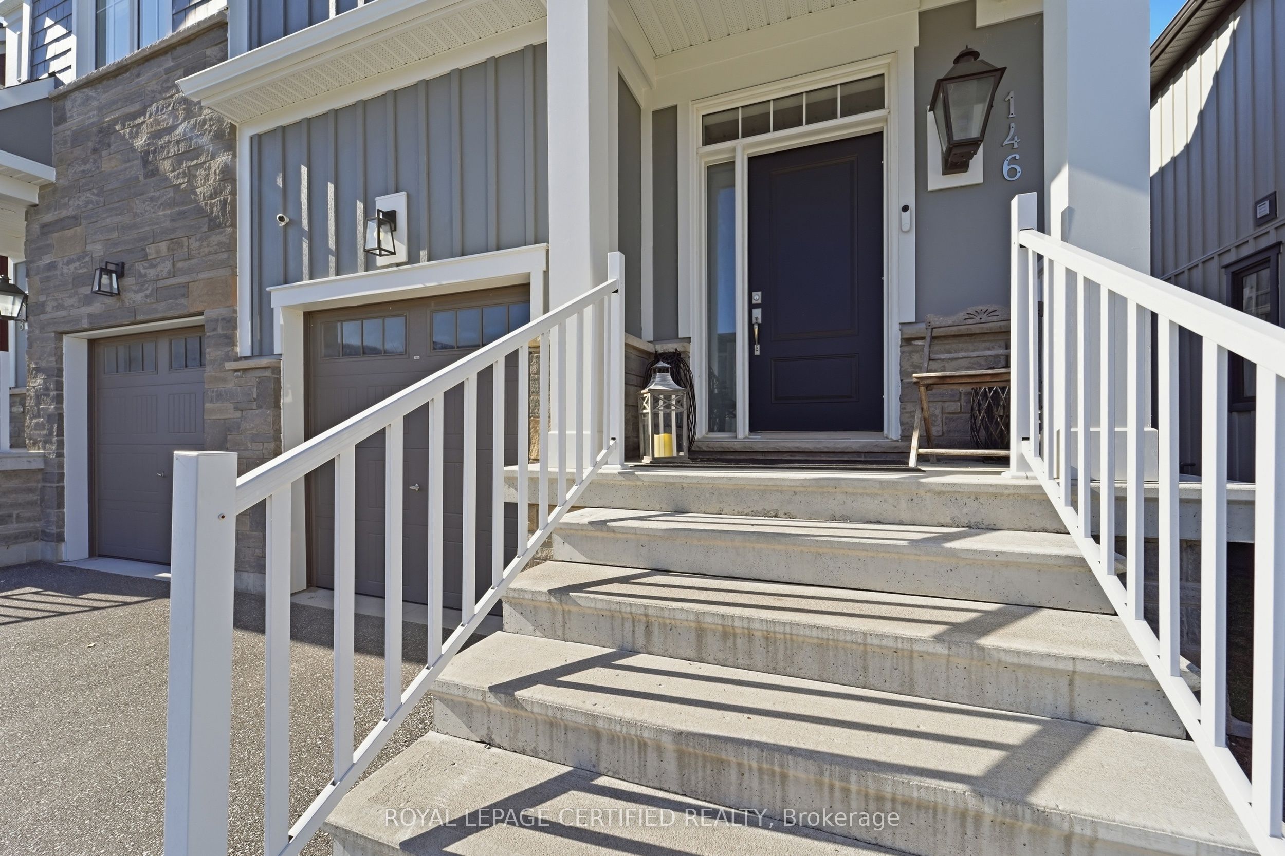 146 Sycamore Street, Blue Mountains, ON L9Y 4E4