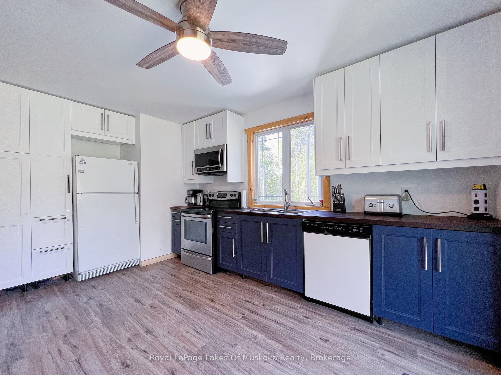 606 Rye Road, Parry Sound Remote Area, ON P0A 1X0 photo 2