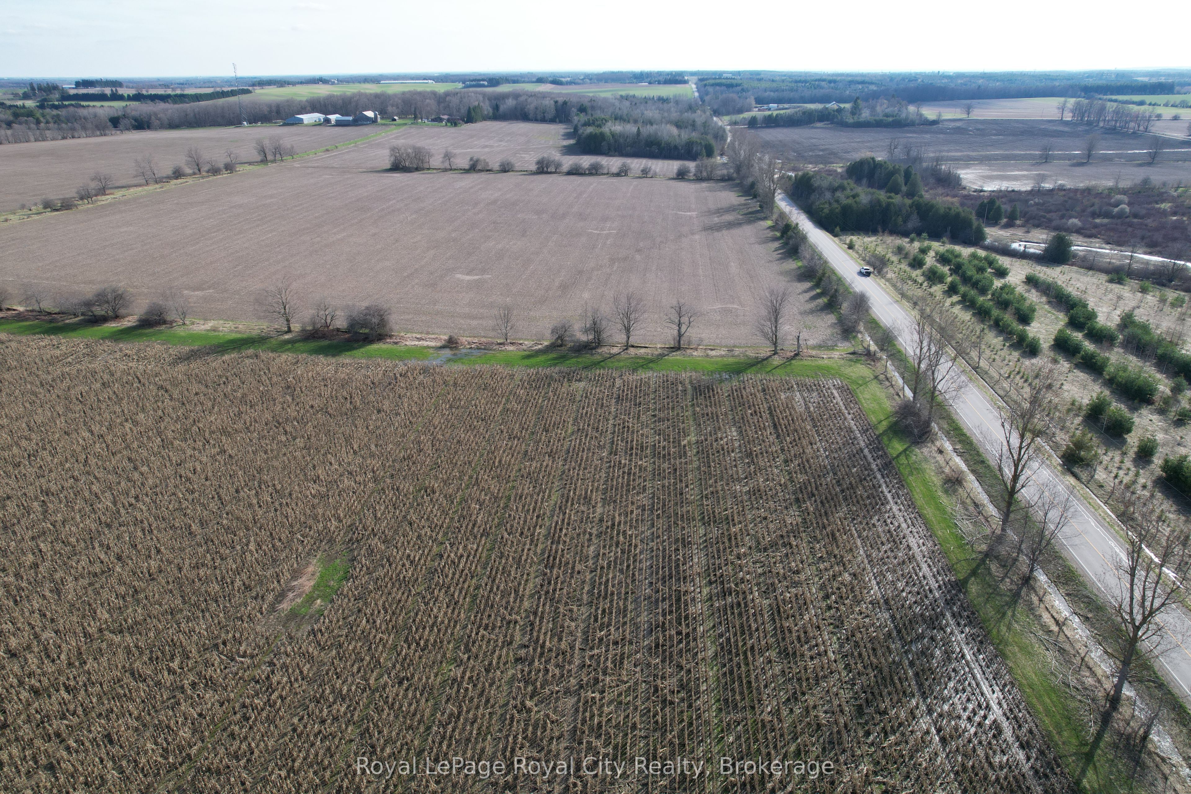 8255 ERAMOSA GARAFRAXA, Centre Wellington, ON N1M 2W5 photo 3
