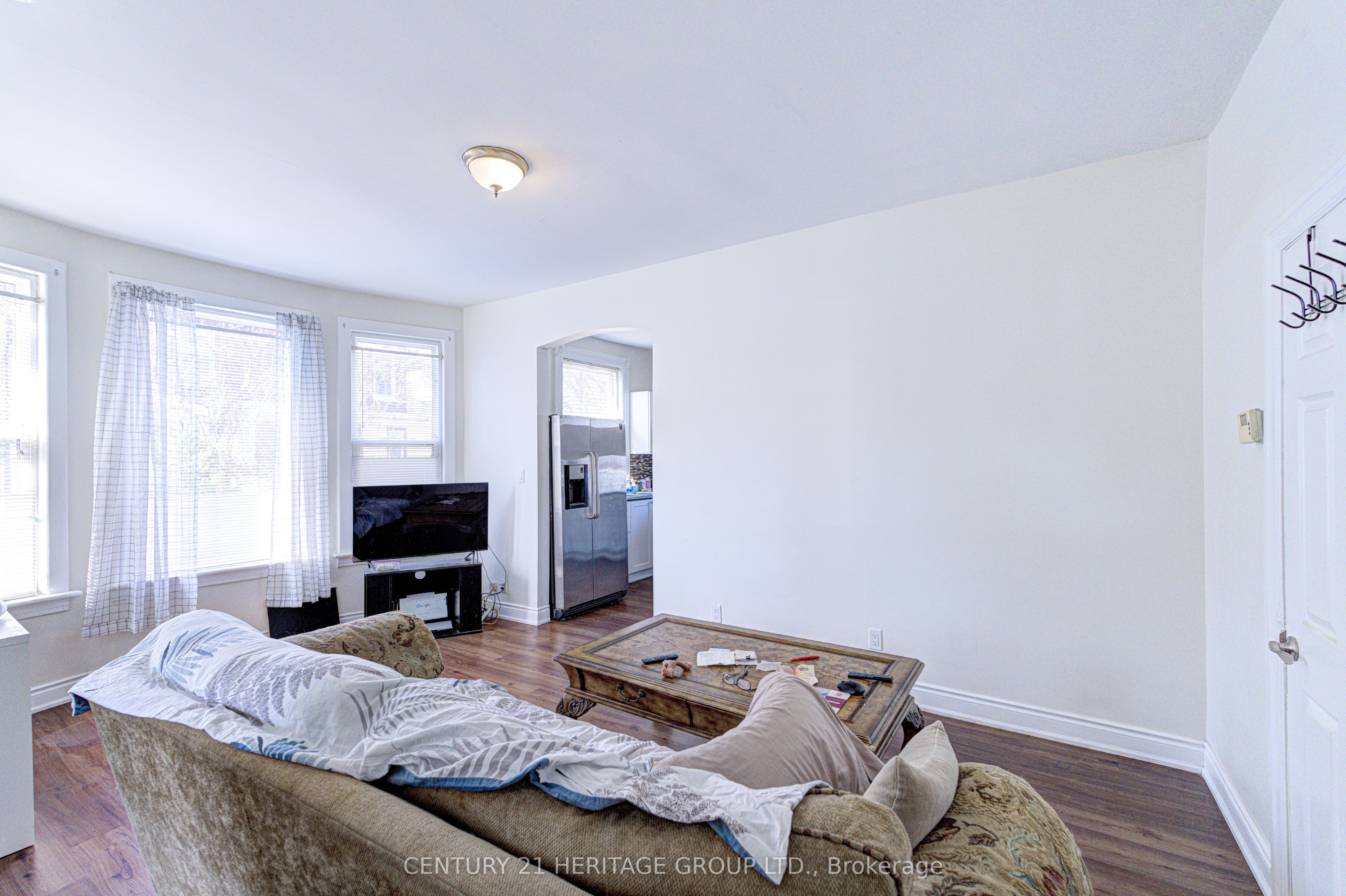 243 Gibson Avenue, Hamilton, ON L8L 6K3 photo 3