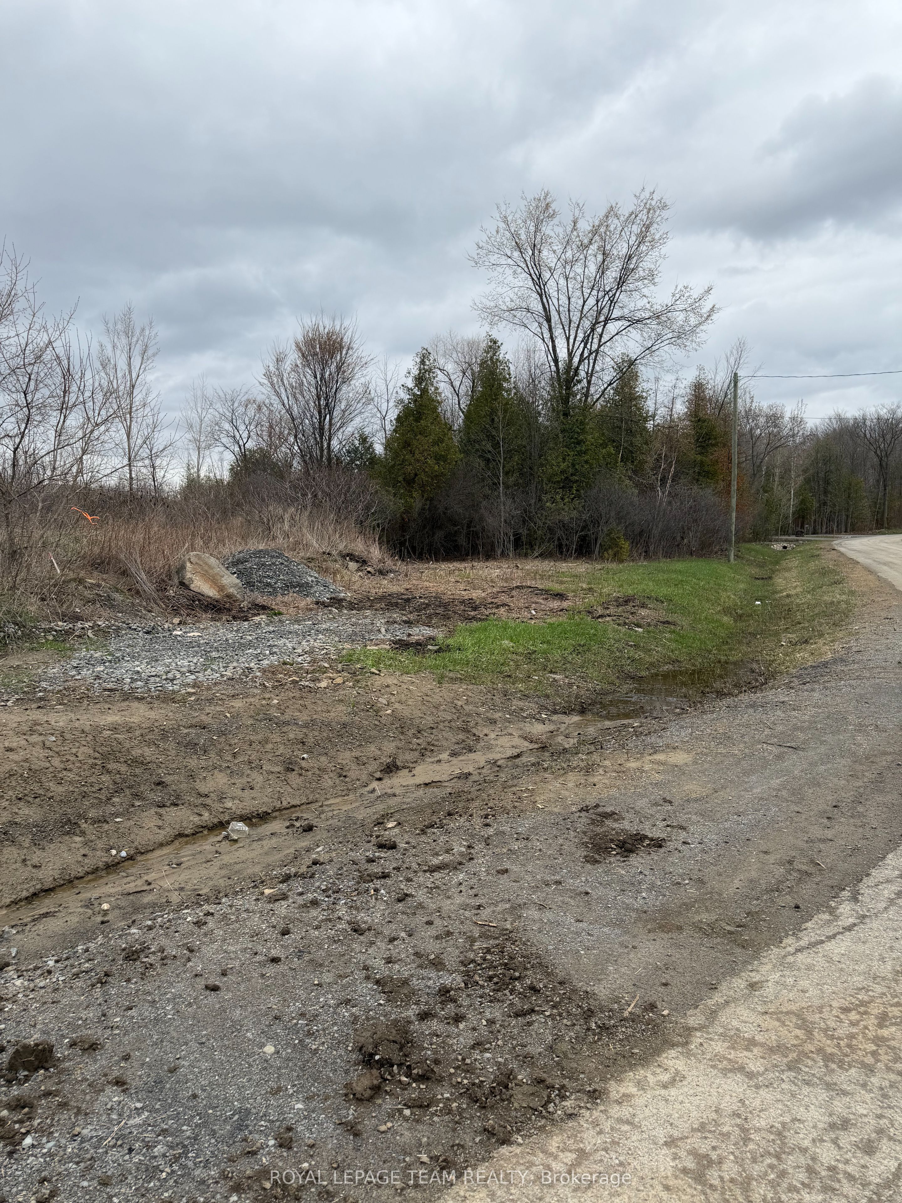 8050 Adam Baker Way, Greely - Metcalfe - Osgoode - Vernon and Area, ON K0A 2P0 photo 4
