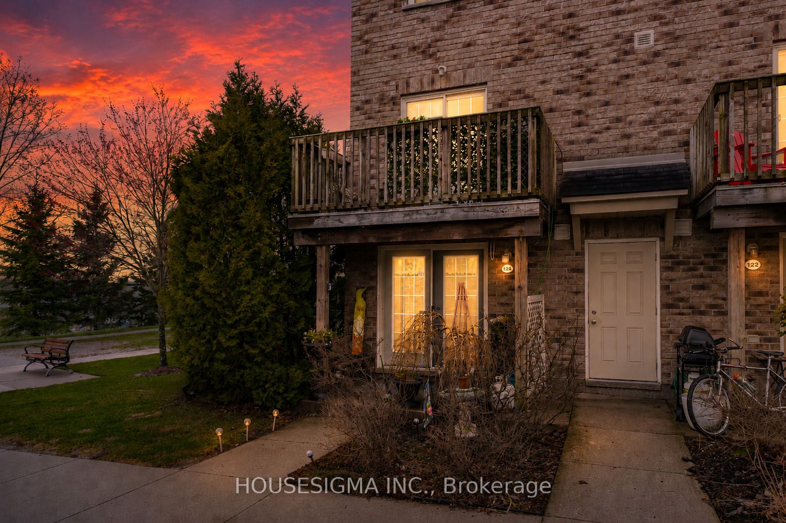 35 Mountford Drive 124, Guelph, ON N1E 0G6