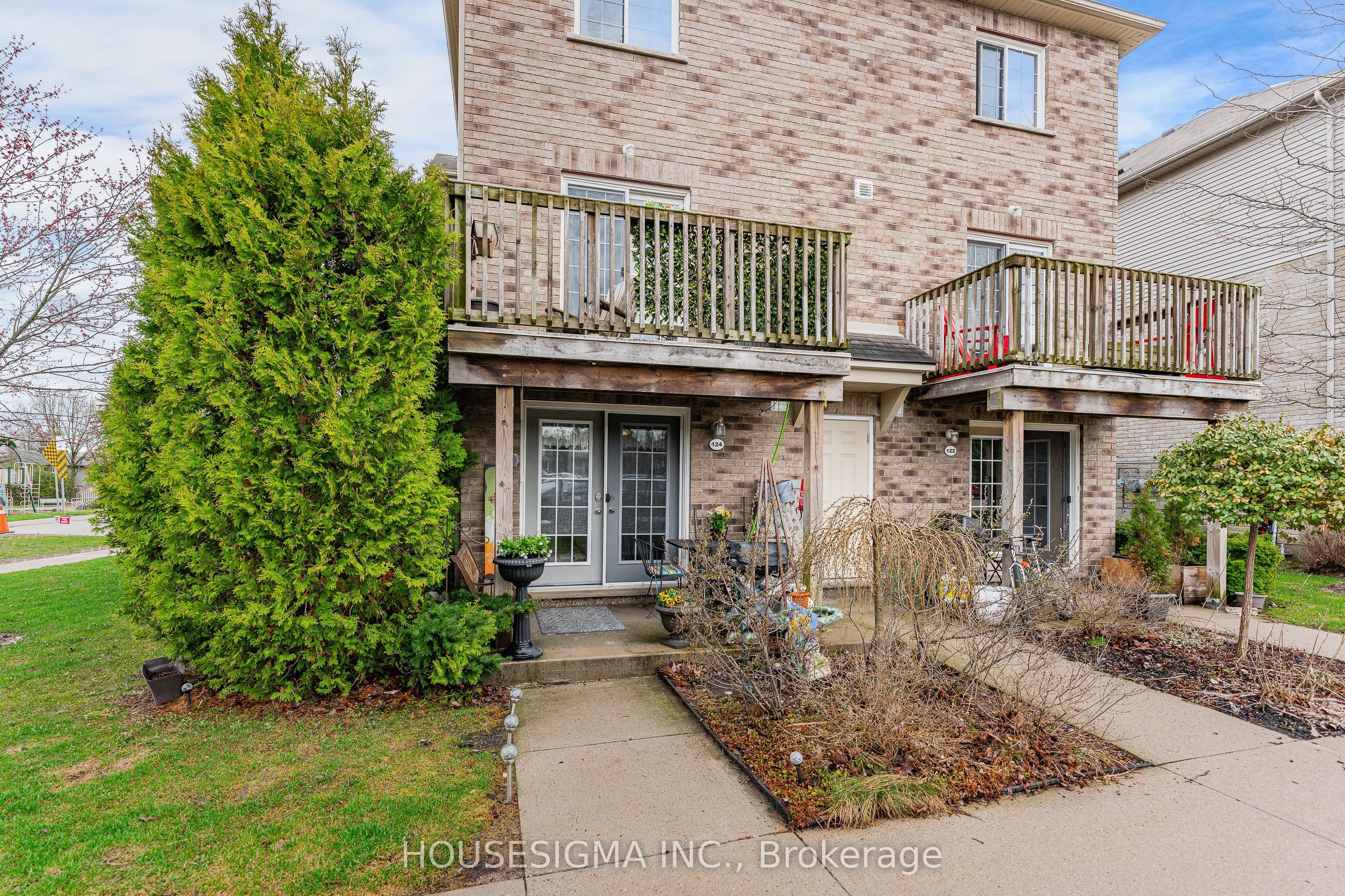 35 Mountford Drive 124, Guelph, ON N1E 0G6 photo 2
