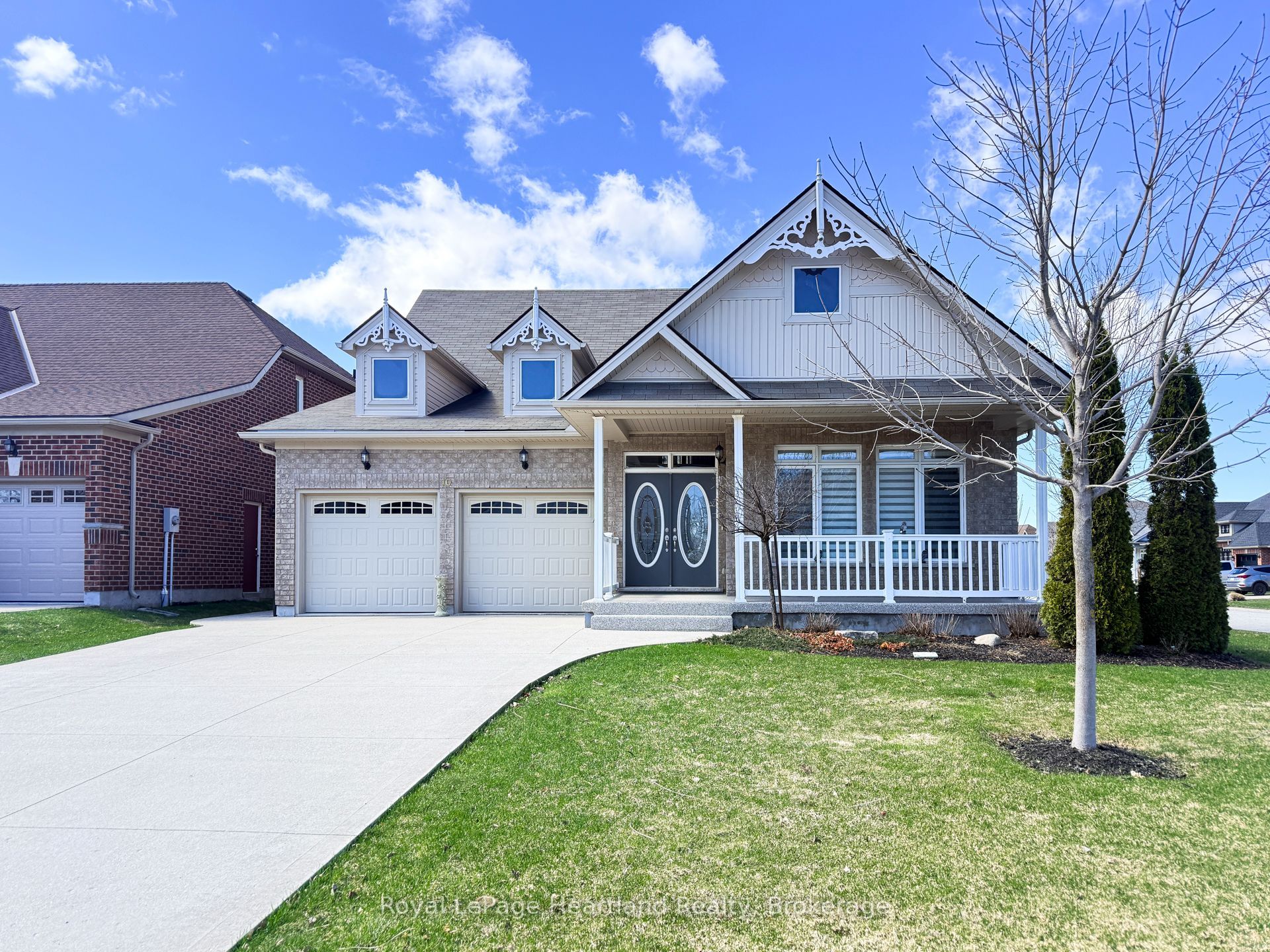10 Macpherson Avenue, Huron East, ON N0K 1W0