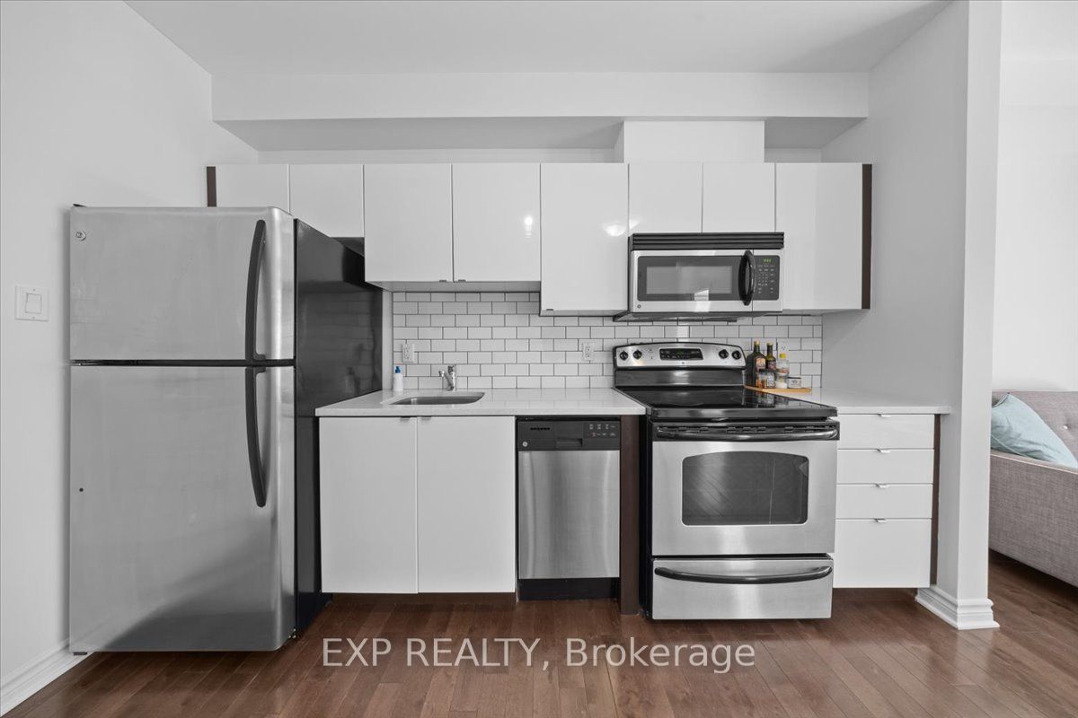 429 Kent Street 121, Ottawa Centre, ON K2P 1B5 photo 5