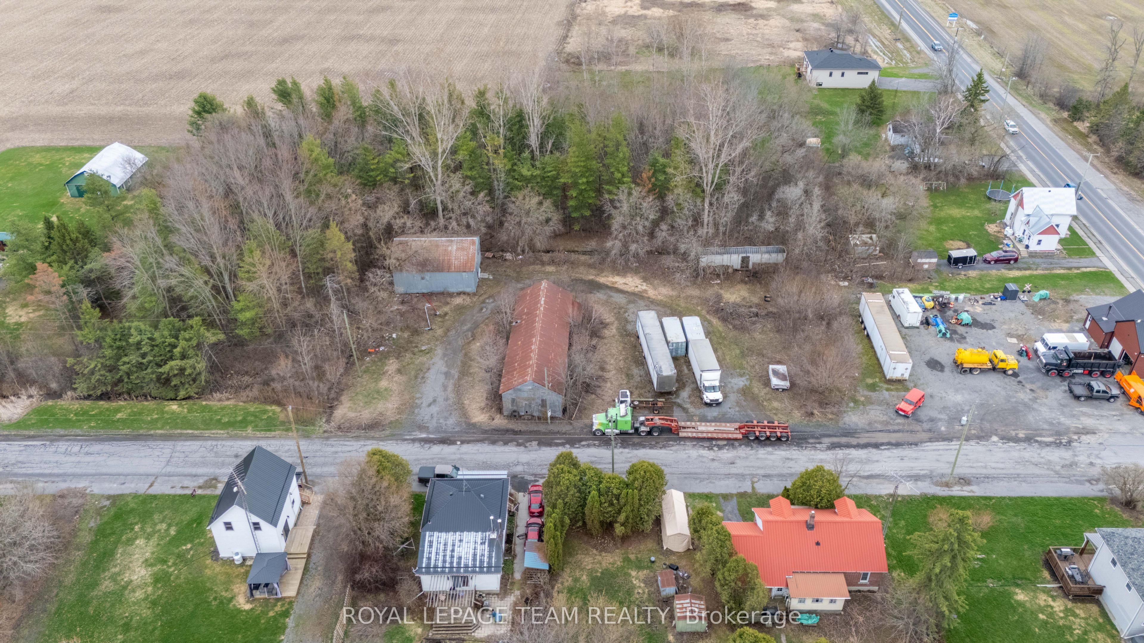 12356 Winchester Springs Road, South Dundas, ON K0C 2K0 photo 3