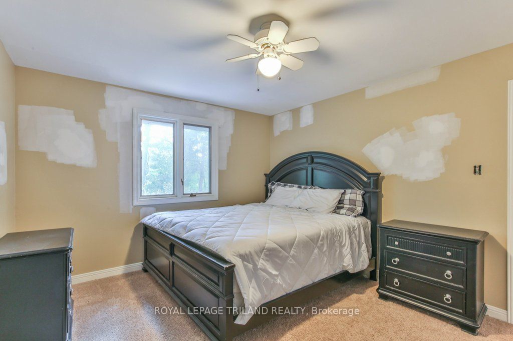 97 TIMBER Drive, London South, ON N6K 3V6 photo 2