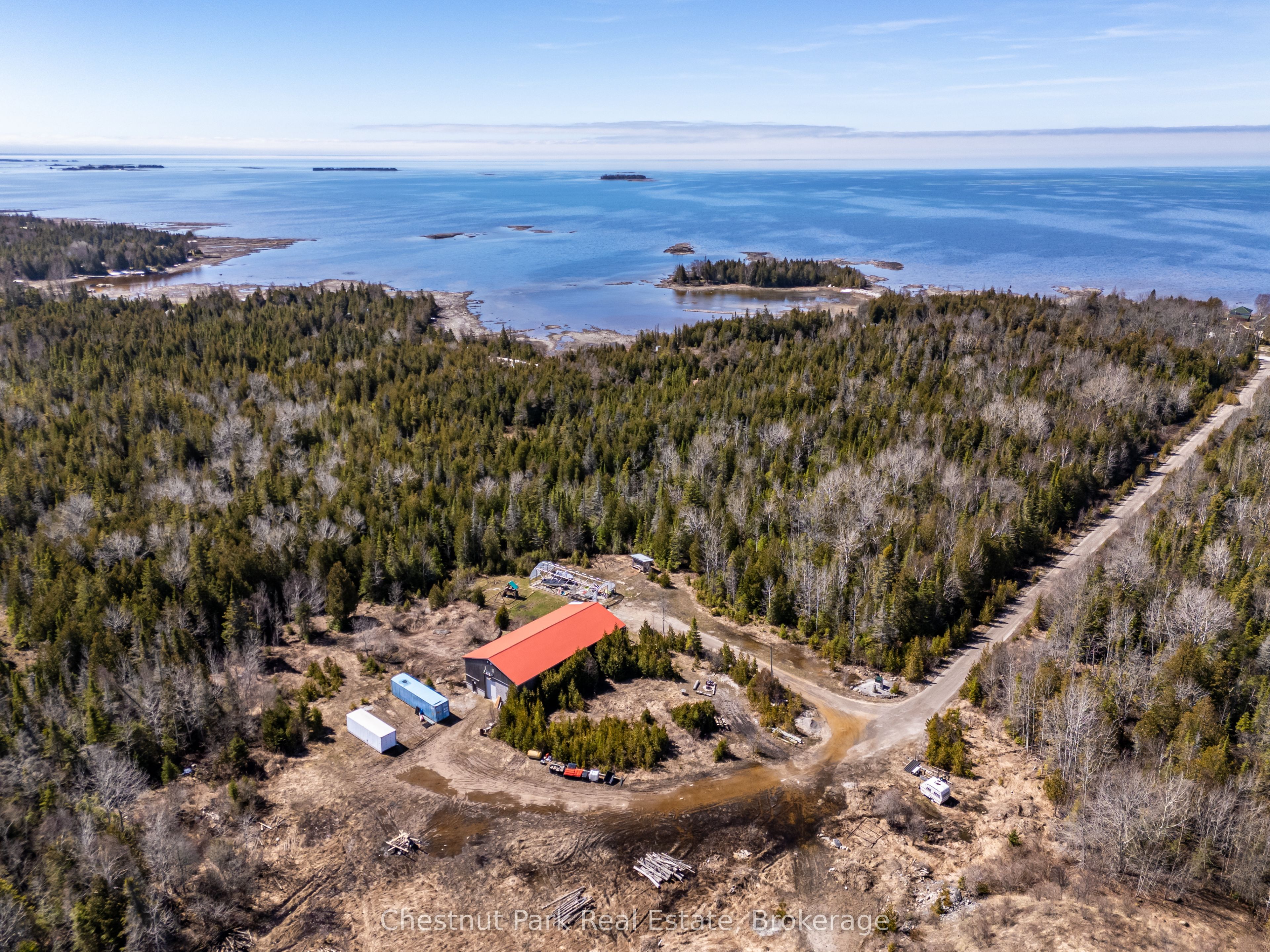 1137 SUNSET Drive, South Bruce Peninsula, ON N0H 2T0