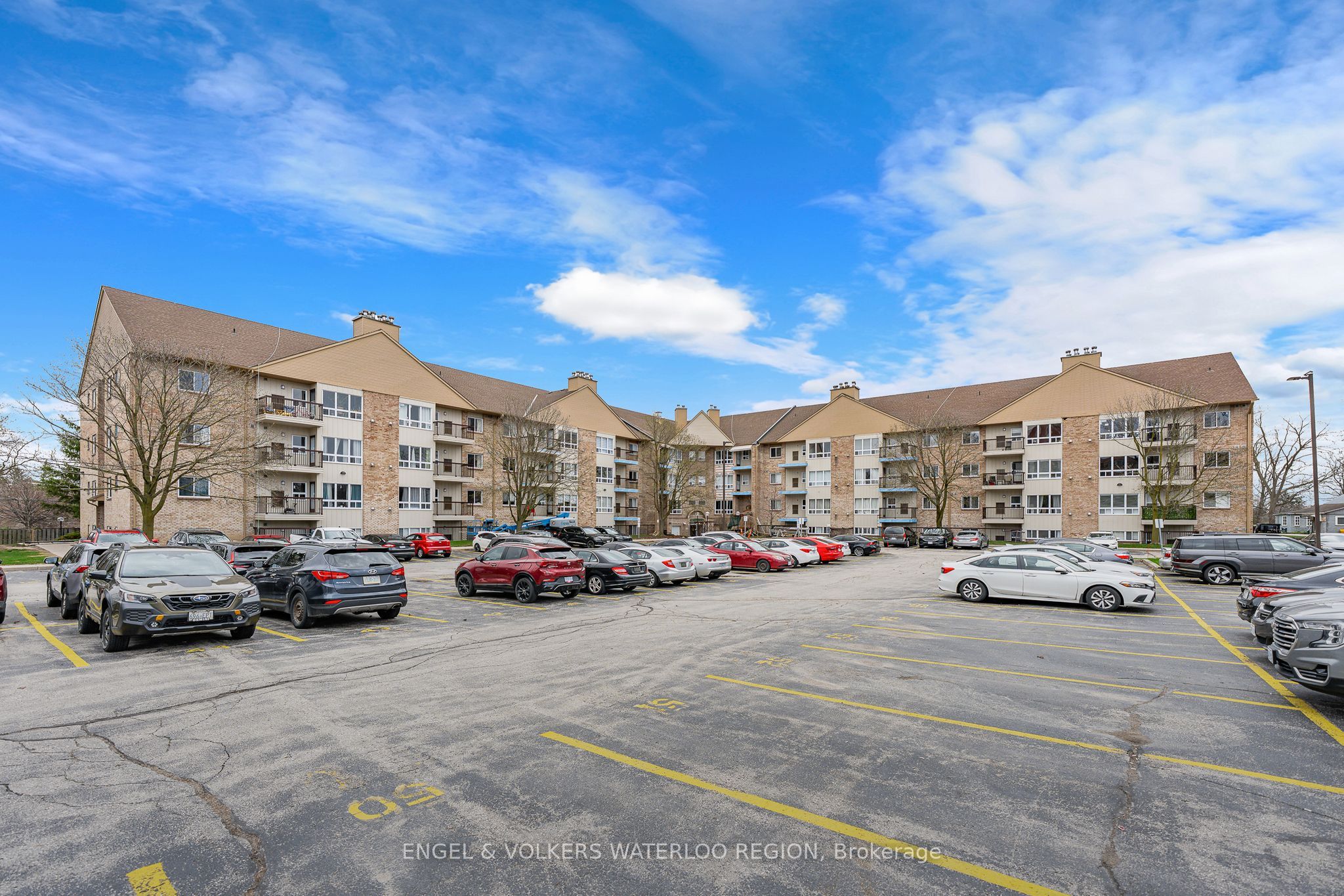 15 Hofstetter Avenue 406, Kitchener, ON N2A 3Z7