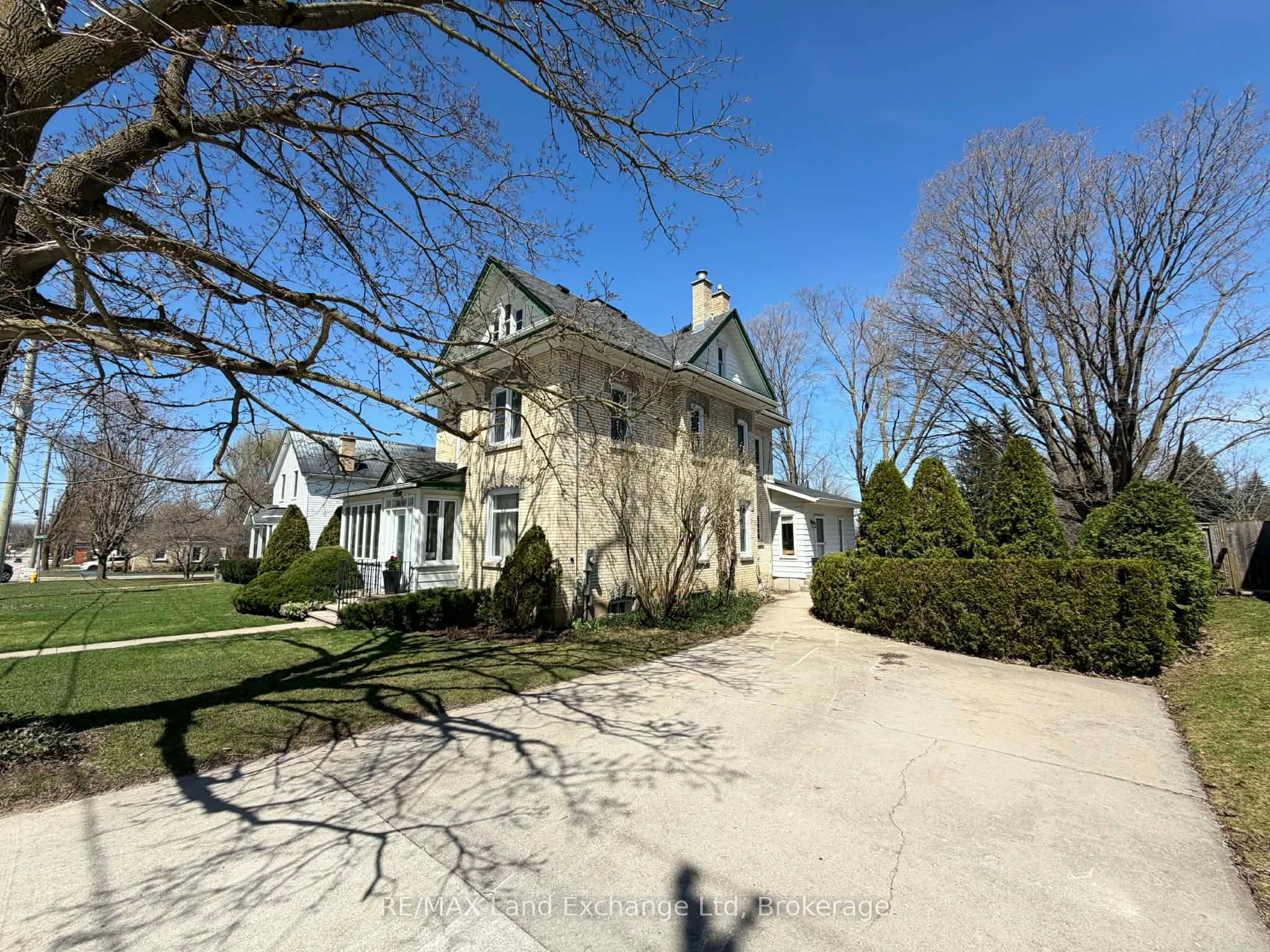 85 Patrick Street E, North Huron, ON N0G 2W0 photo 4