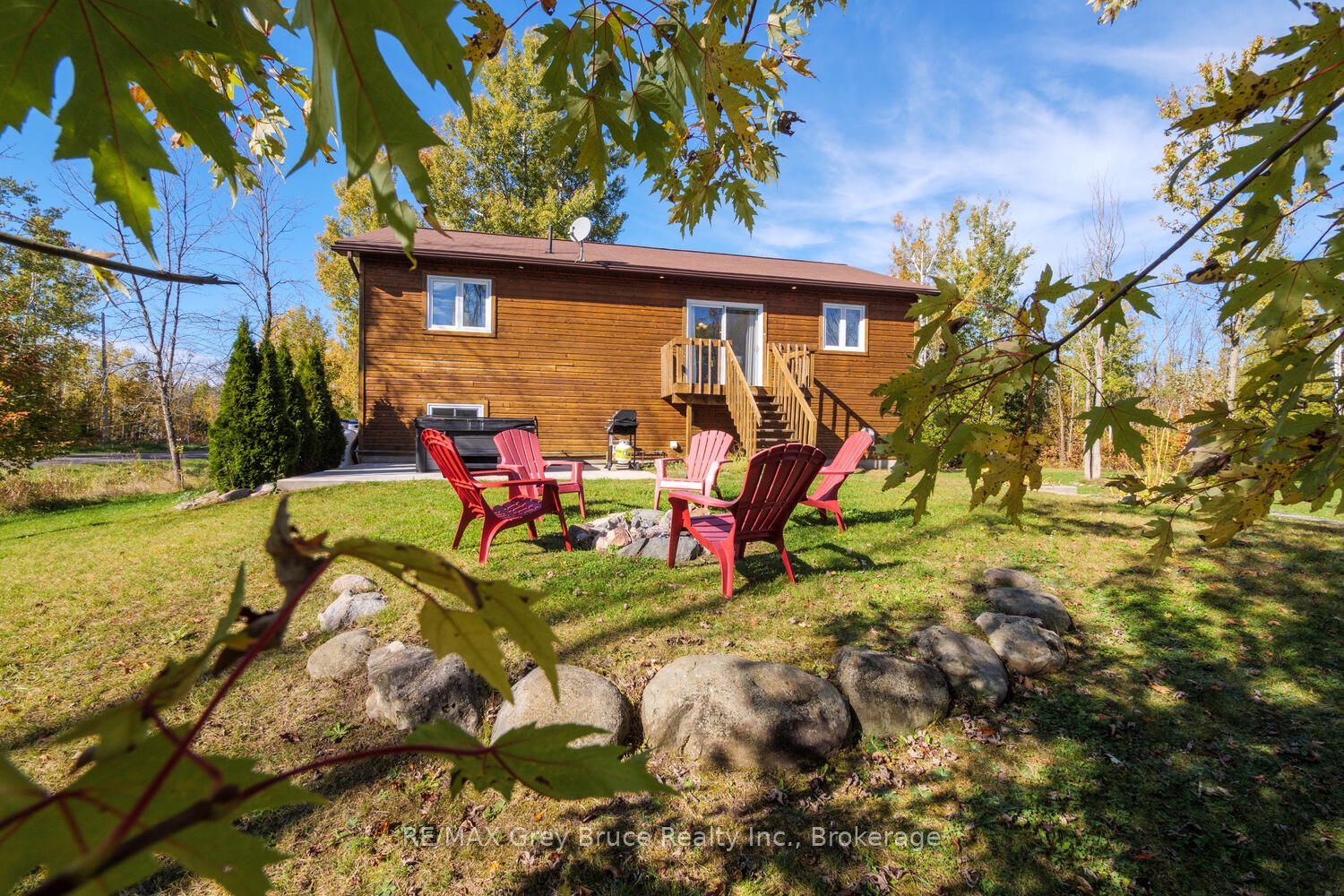 104 Maple Drive, Northern Bruce Peninsula, ON N0H 1Z0 photo 5