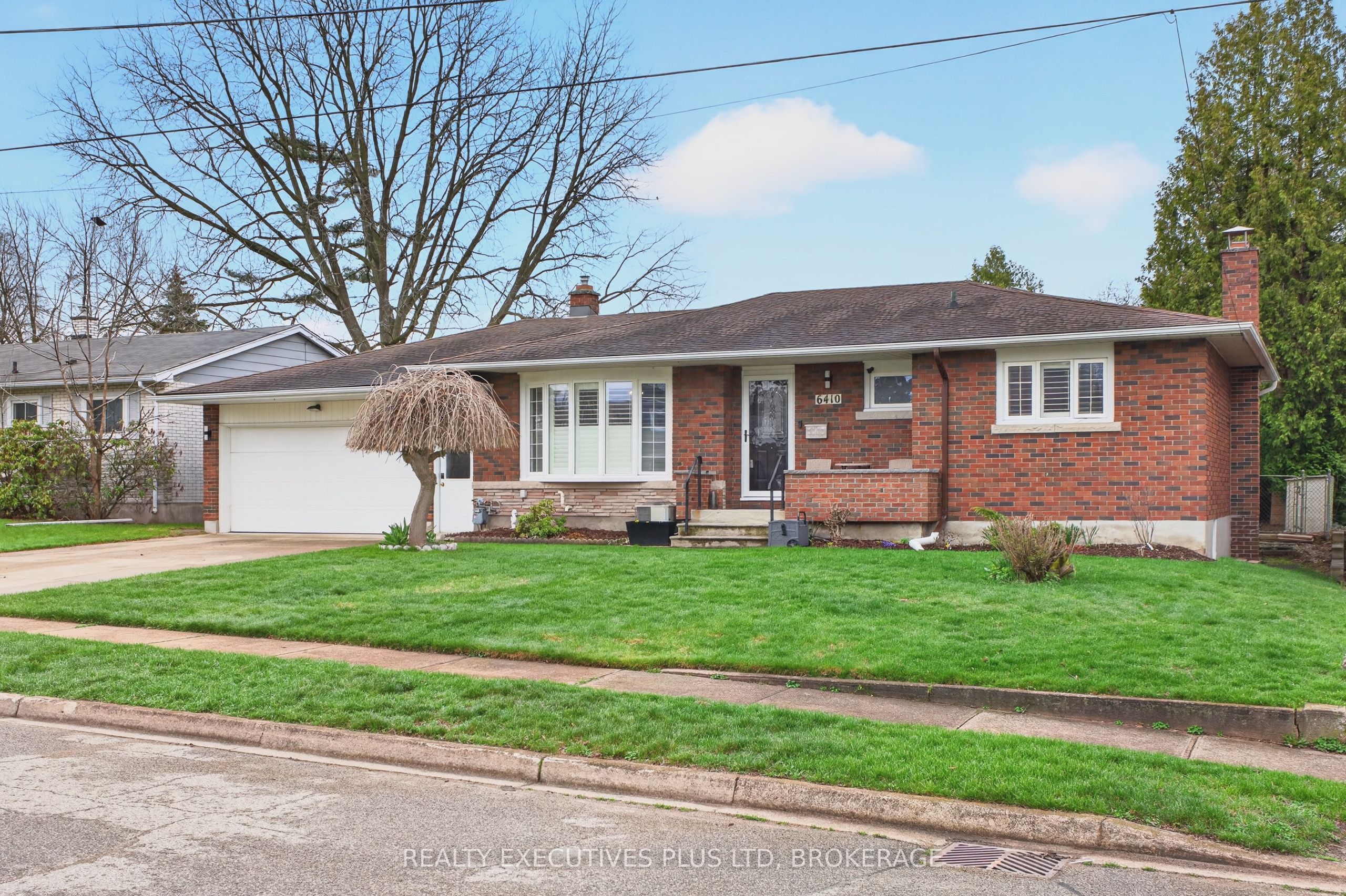 6410 Sherwood Road, Niagara Falls, ON L2E 5M1