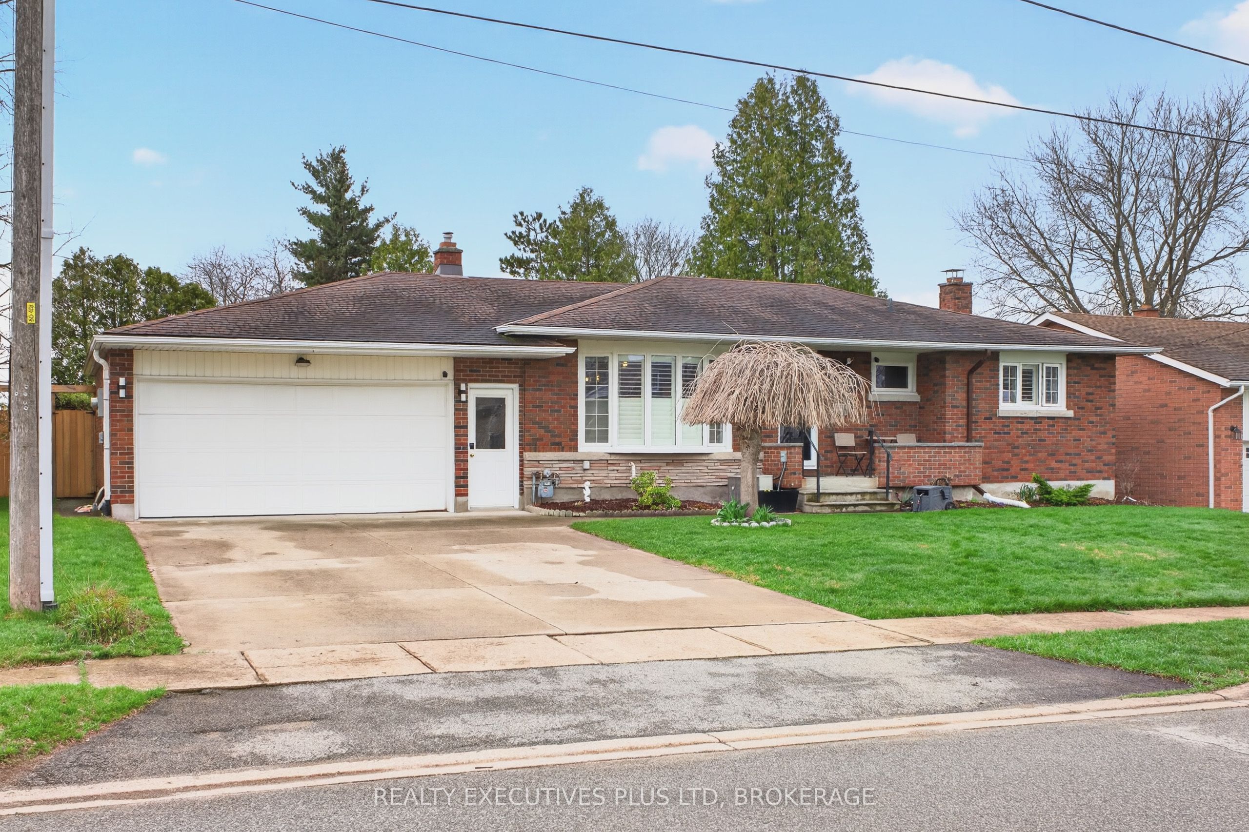 6410 Sherwood Road, Niagara Falls, ON L2E 5M1 photo 3