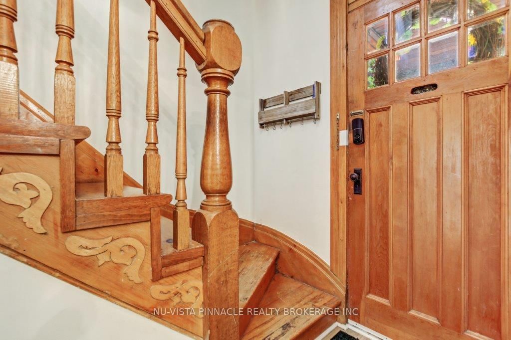 9 Sycamore Street, London East, ON N5Z 1K6 photo 4