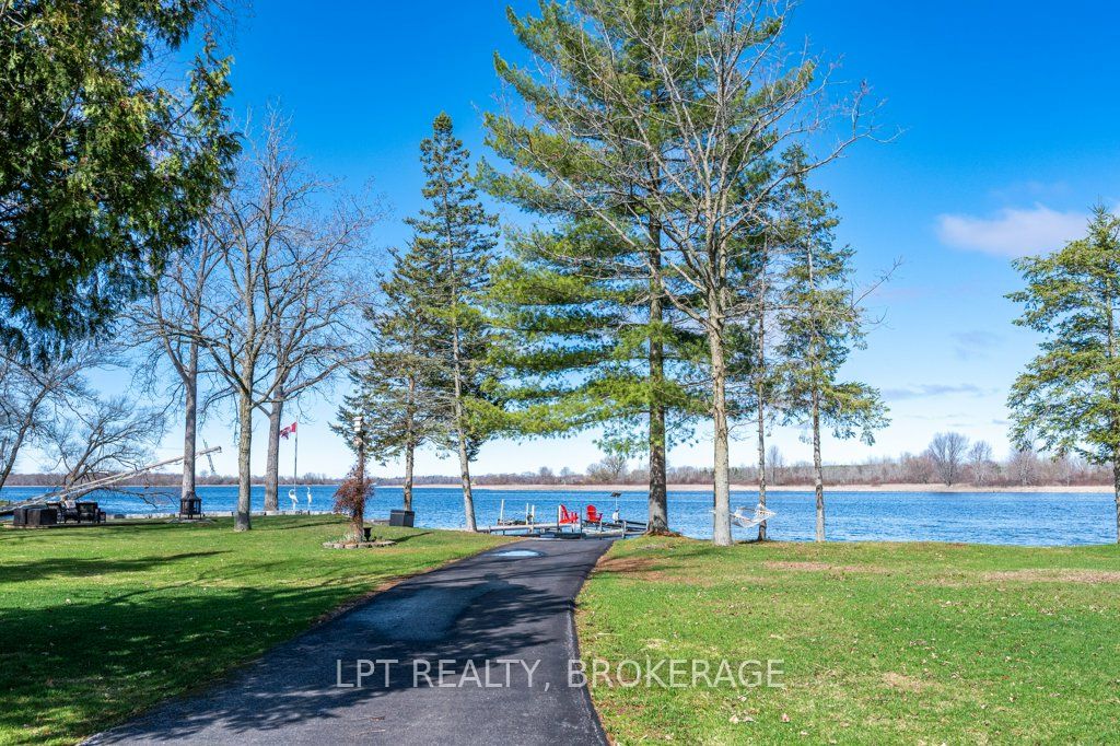 1137i County 9 Road, Greater Napanee, ON K7R 0E4 photo 4
