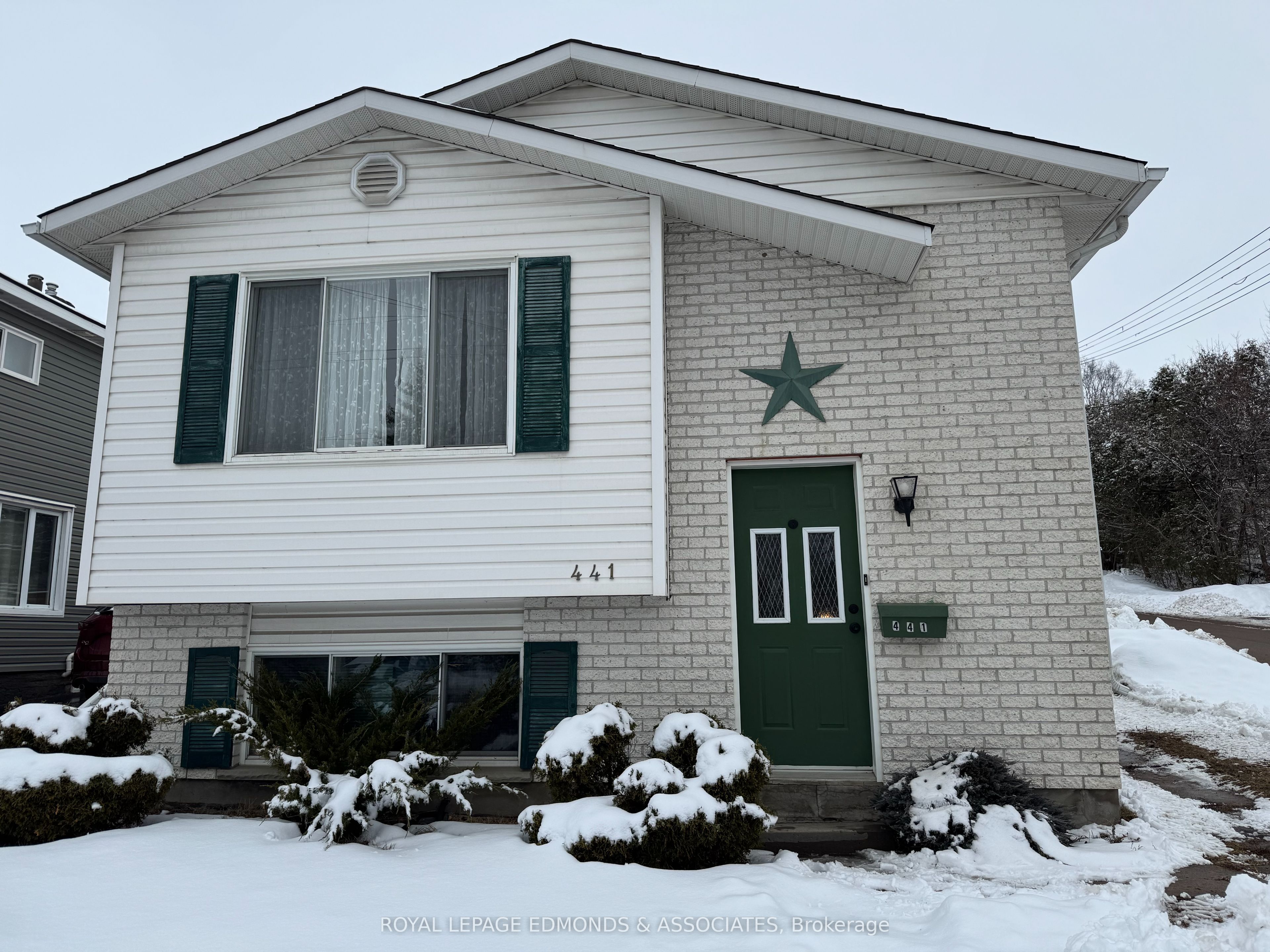 441 Mackay Street, Pembroke, ON K8A 1E3