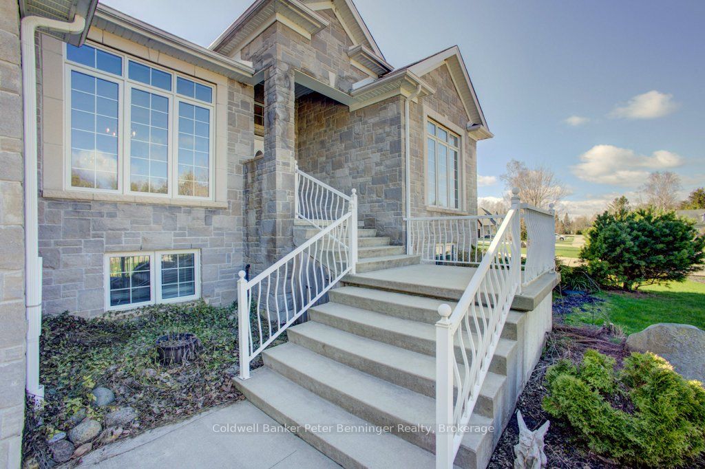 196 Birchwood Avenue, Kincardine, ON N0G 2T0 photo 3