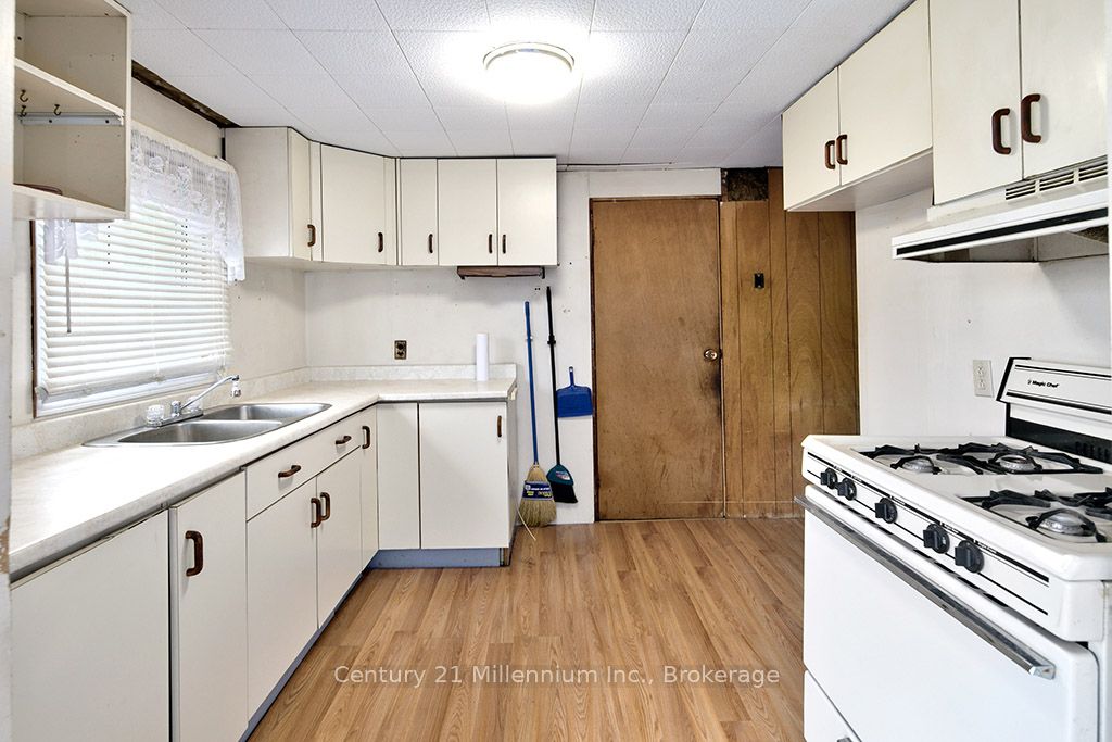 417047 Tenth Line, Blue Mountains, ON N0H 1J0 photo 4
