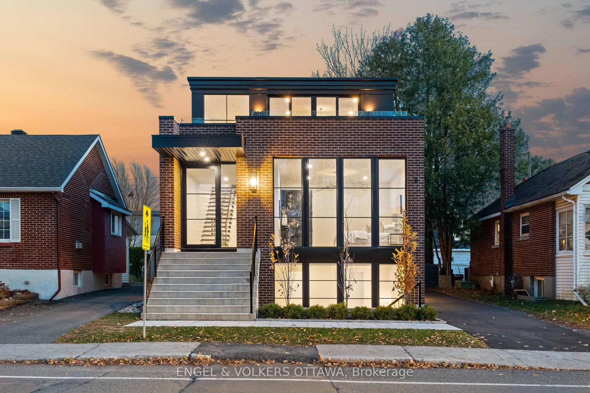 246 Byron Avenue, Westboro - Hampton Park, ON K1Z 6Y8 photo 2