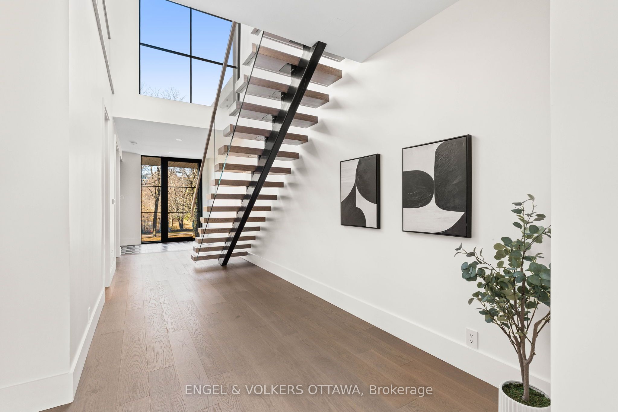 246 Byron Avenue, Westboro - Hampton Park, ON K1Z 6Y8 photo 5