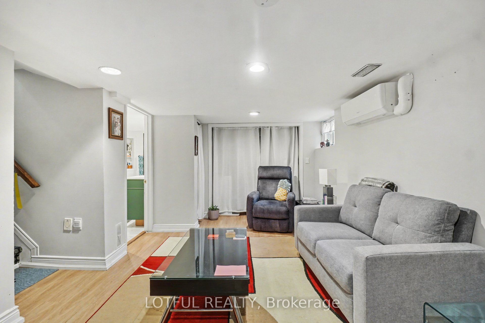 518 Hilson Avenue 2, Westboro - Hampton Park, ON K1Z 6C8 photo 5