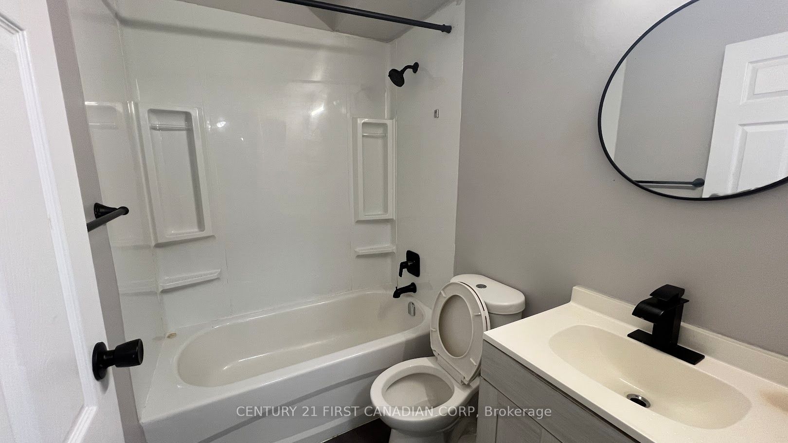 871 ADELAIDE Street N 305, London East, ON N5Y 2M2 photo 3