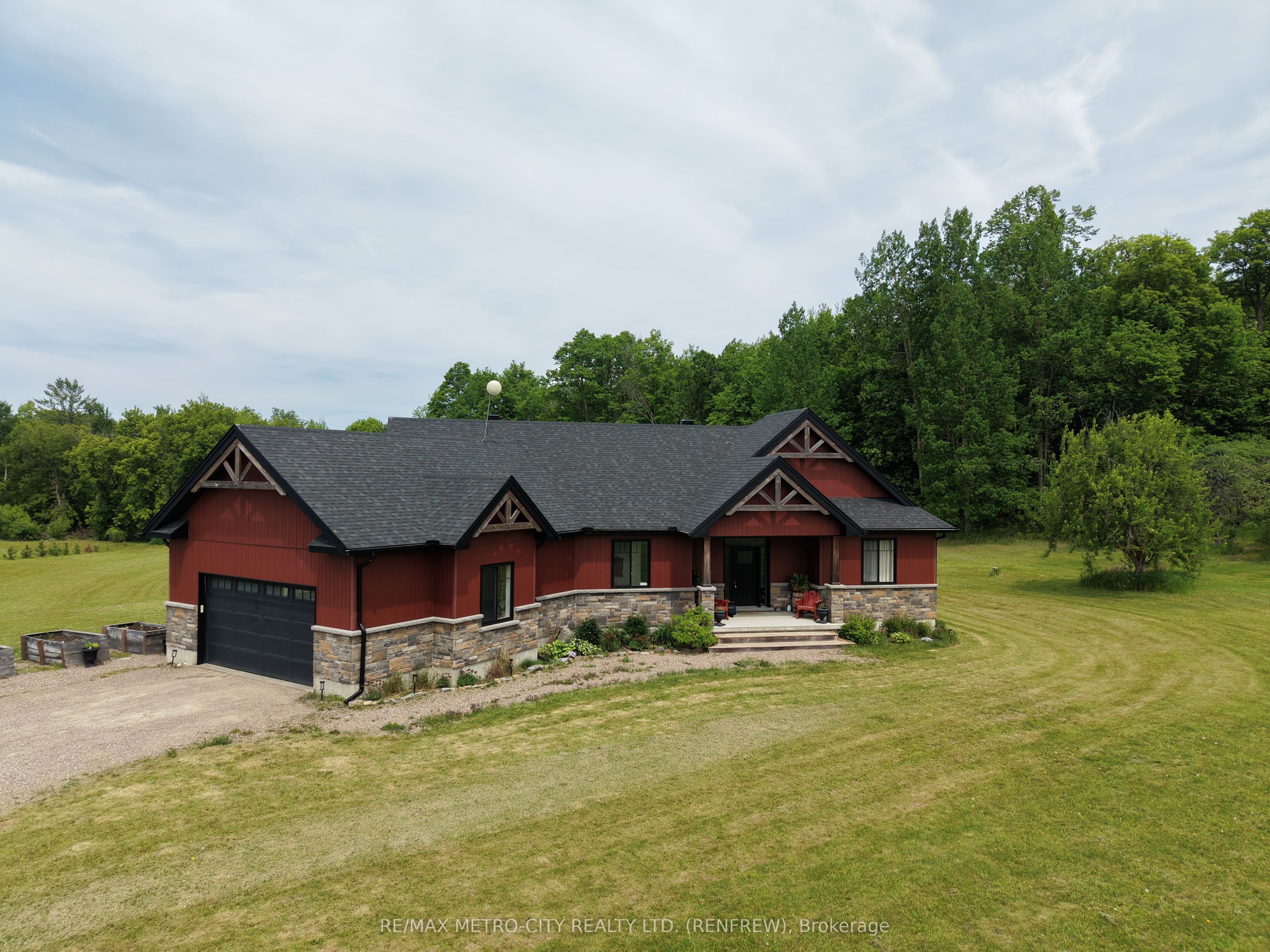 782 Bruce Street, Horton, ON K7V 3Z4 photo 3