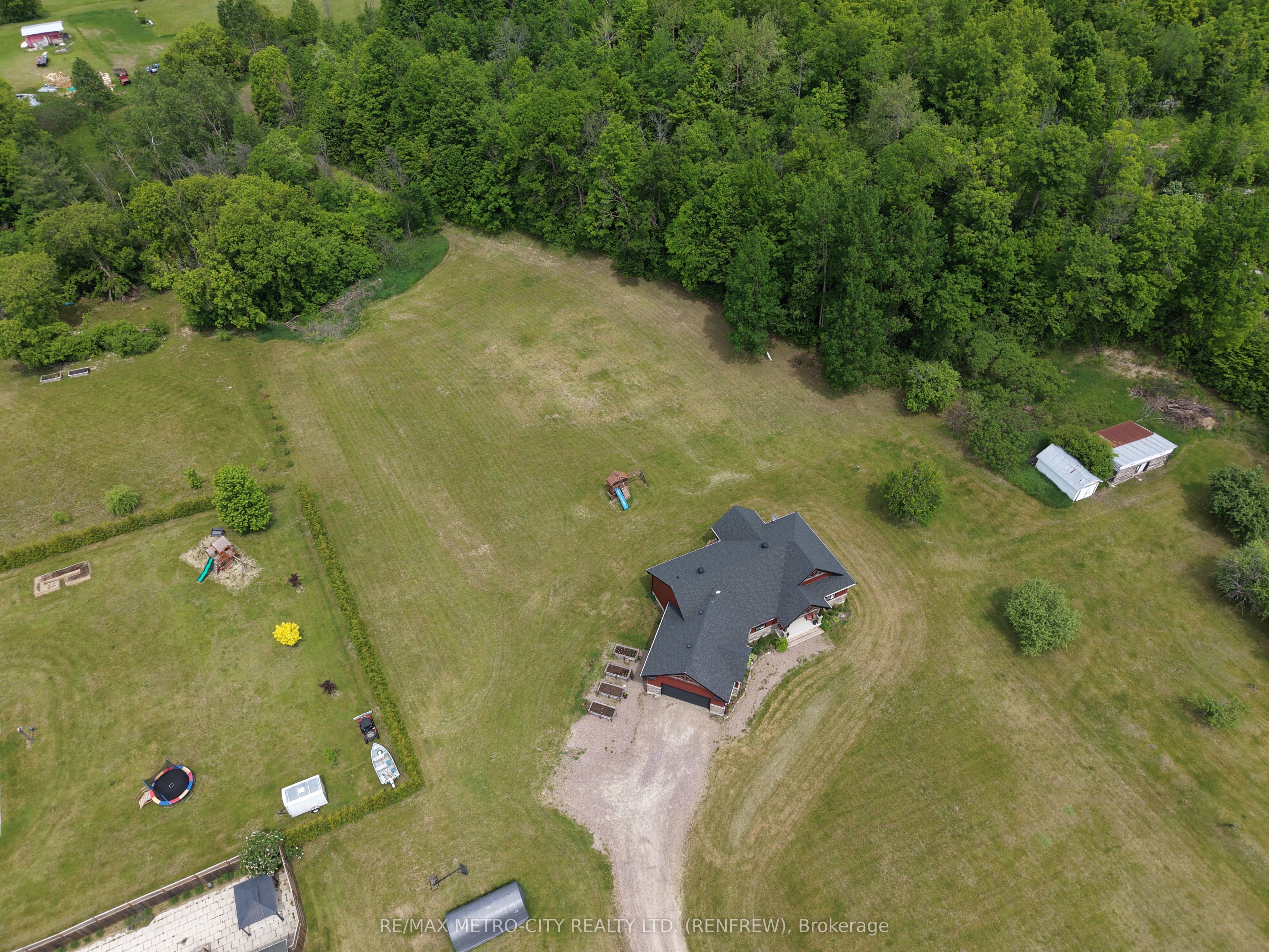 782 Bruce Street, Horton, ON K7V 3Z4 photo 5