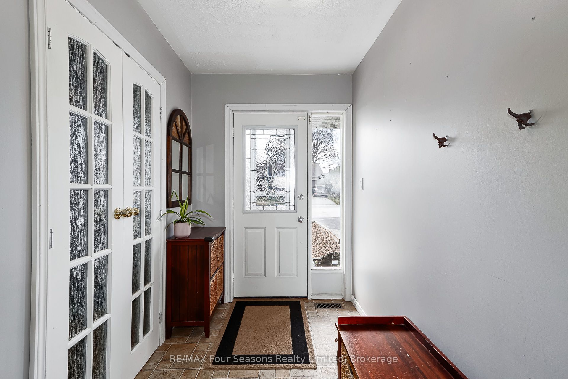 13 Clugston Drive, Grey Highlands, ON N0C 1H0 photo 5