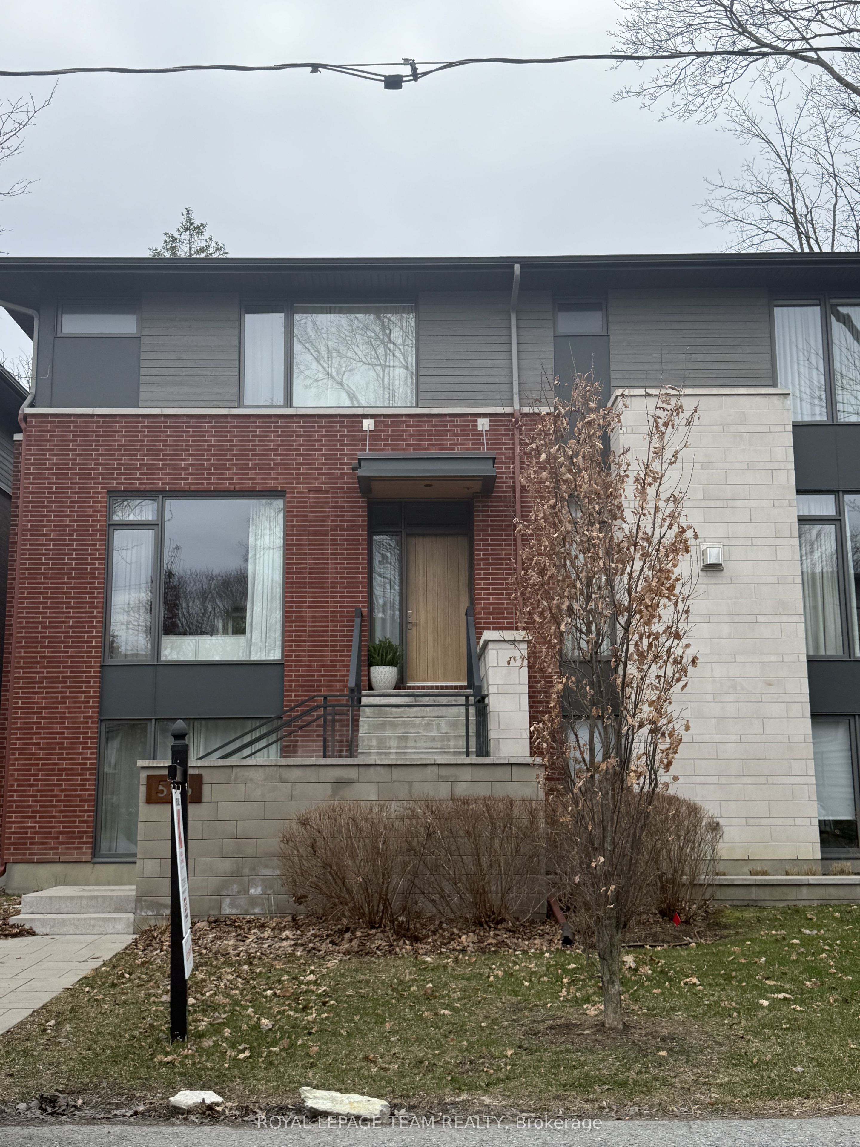 526 Edison Avenue, Carlingwood - Westboro and Area, ON K2A 3Y5 photo 2
