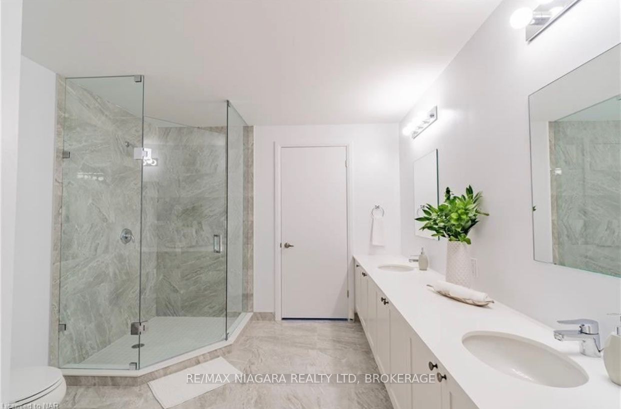 7711 Green Vista Gate PENTHOUSE #1001, Niagara Falls, ON L2H 1R1 photo 4