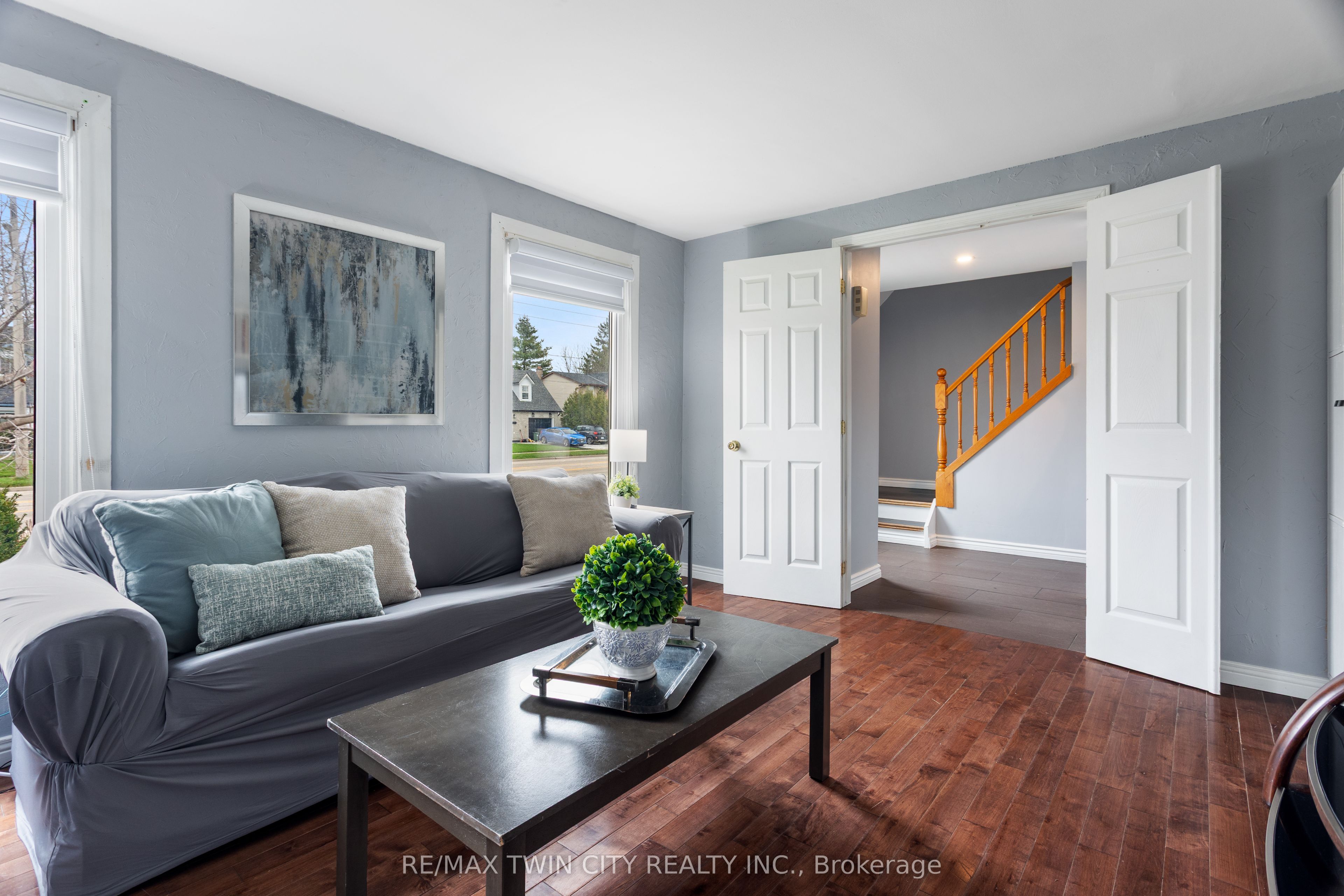 769 Scottsdale Drive, Guelph, ON N1G 3N7 photo 3