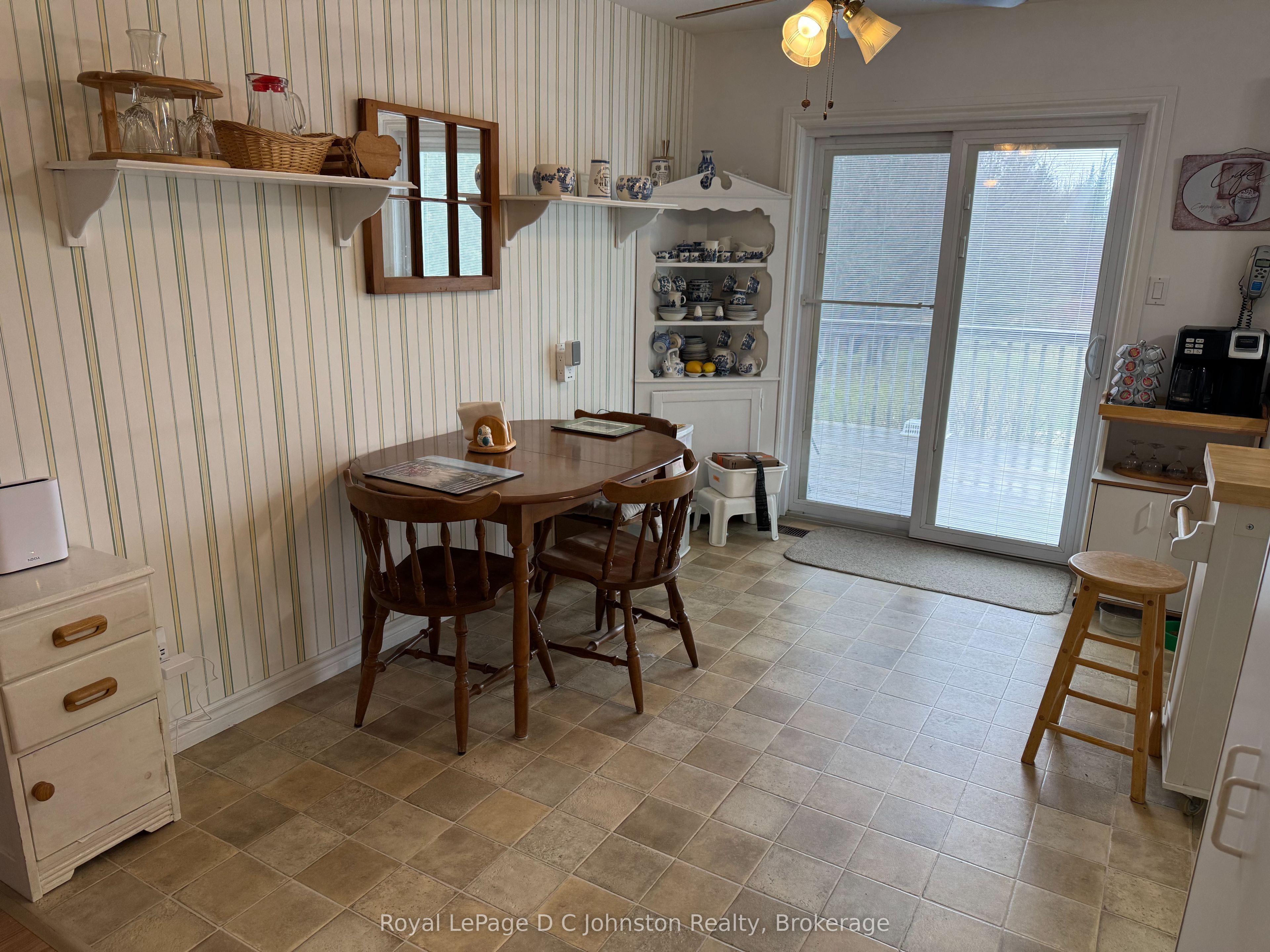 373 Carlisle Street, Saugeen Shores, ON N0H 2L0 photo 5