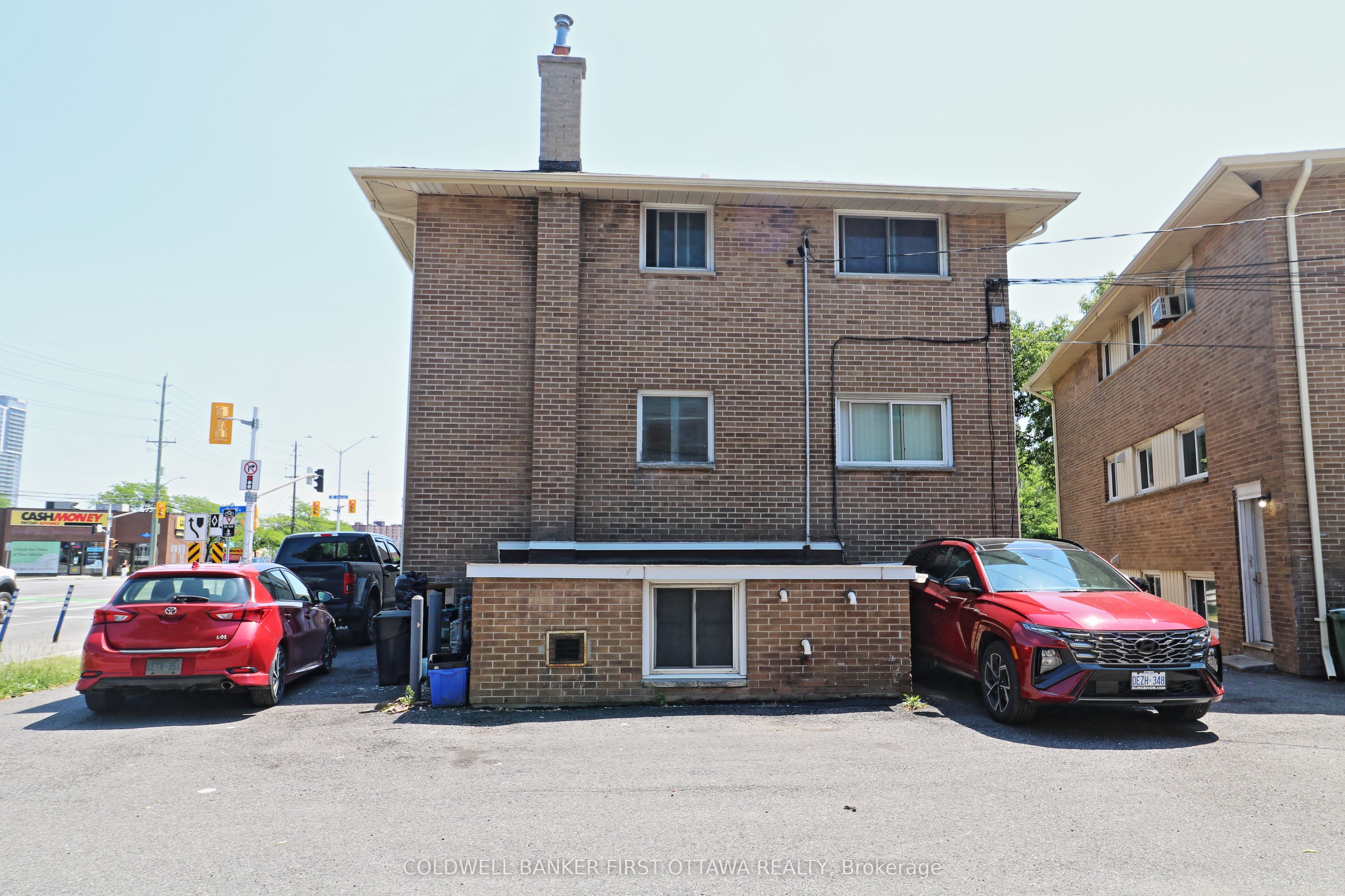 609 Donald Street, Overbrook - Castleheights and Area, ON K1K 1L3 photo 3