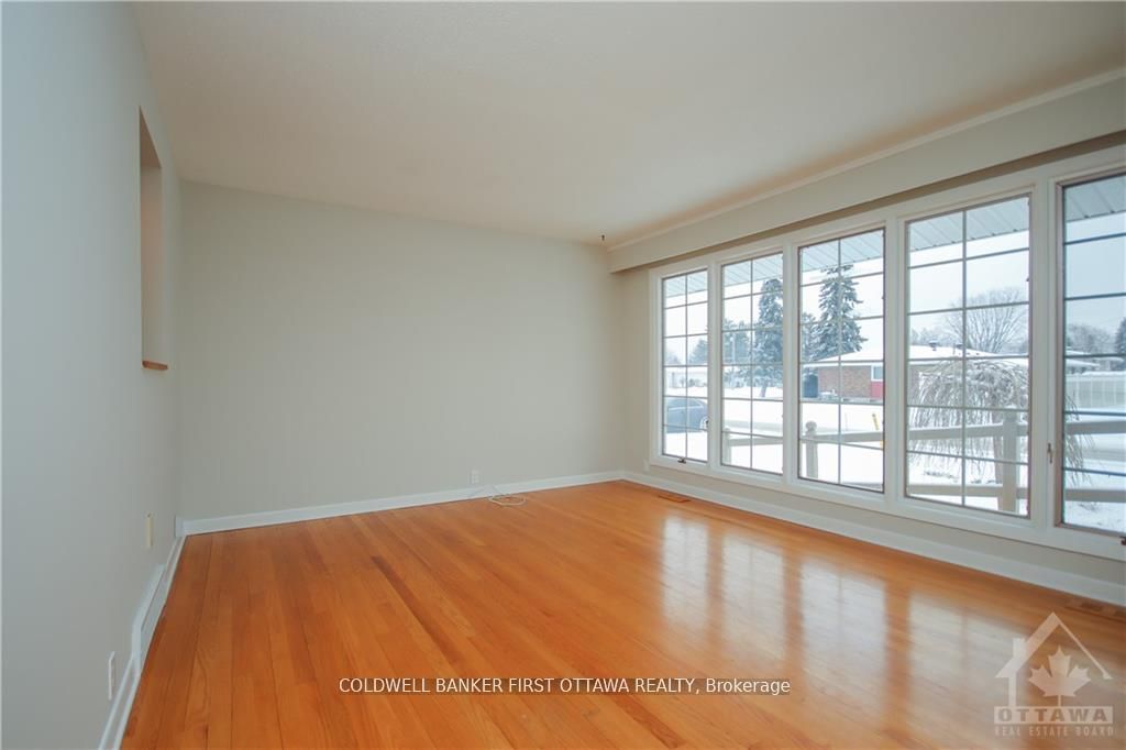 74 HILLIARD Avenue, Cityview - Parkwoods Hills - Rideau Shore, ON K2E 6C1 photo 5