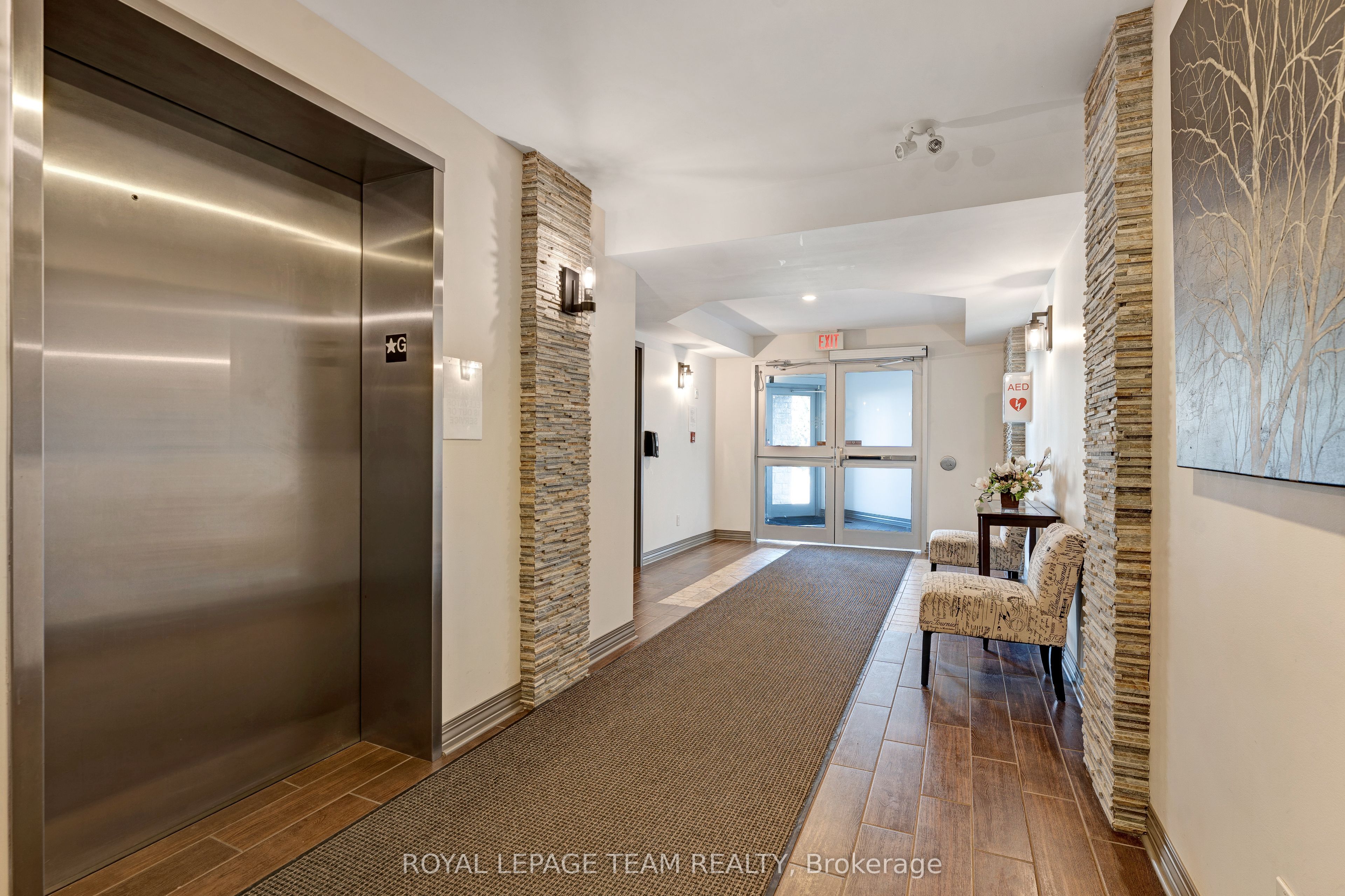 398 Van Buren Street 209, North Grenville, ON K0G 1J0 photo 3
