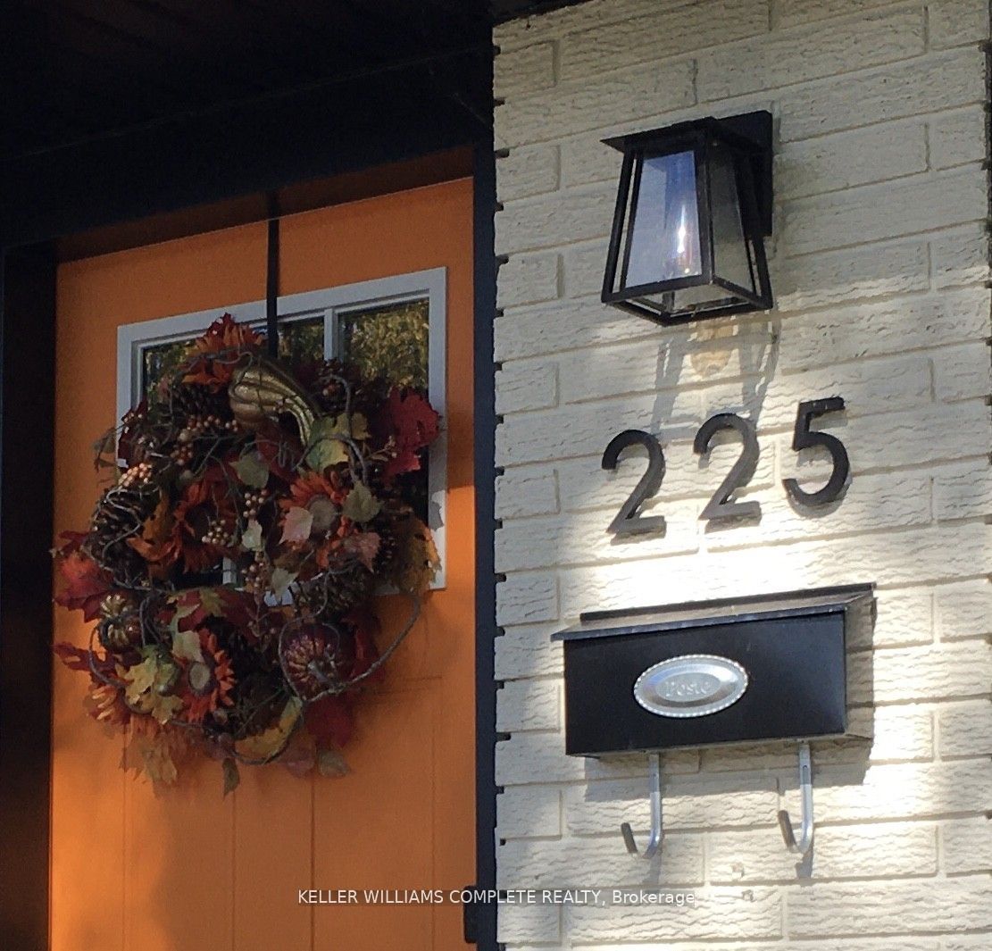 225 Henrietta Street, Fort Erie, ON L2A 2K6