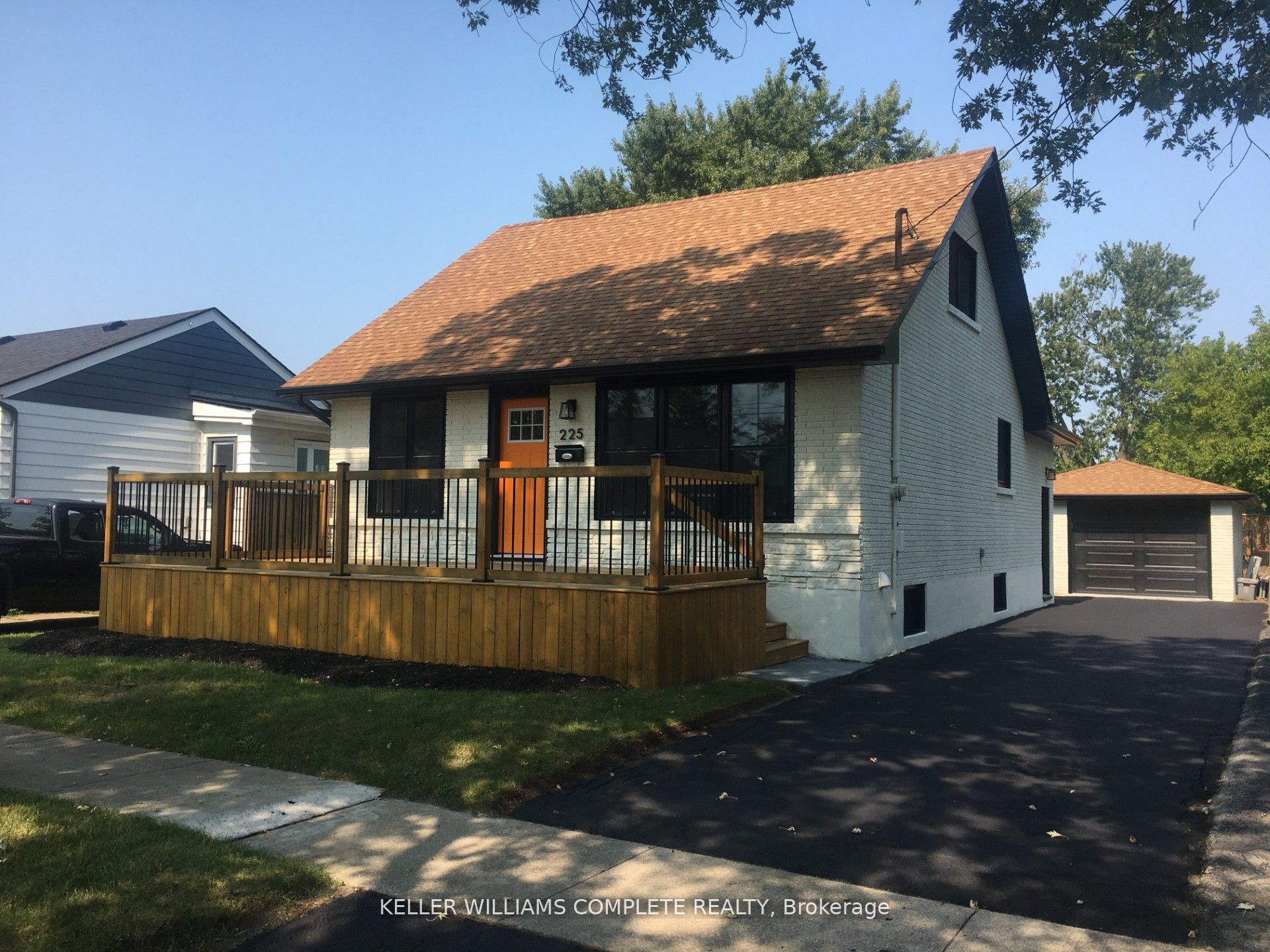 225 Henrietta Street, Fort Erie, ON L2A 2K6 photo 3