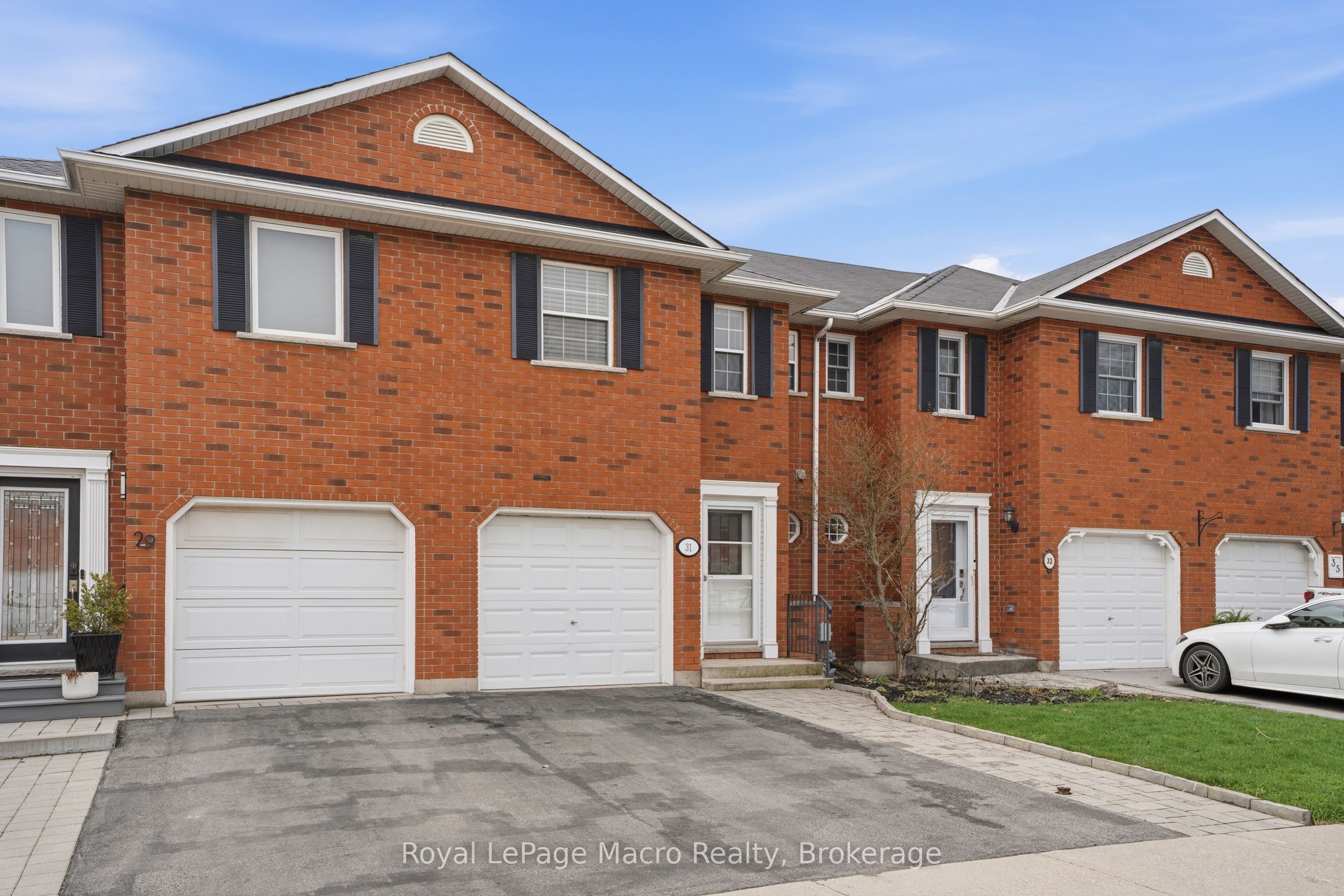 31 Swayze Court S, West Lincoln, ON L0R 2A0 photo 2