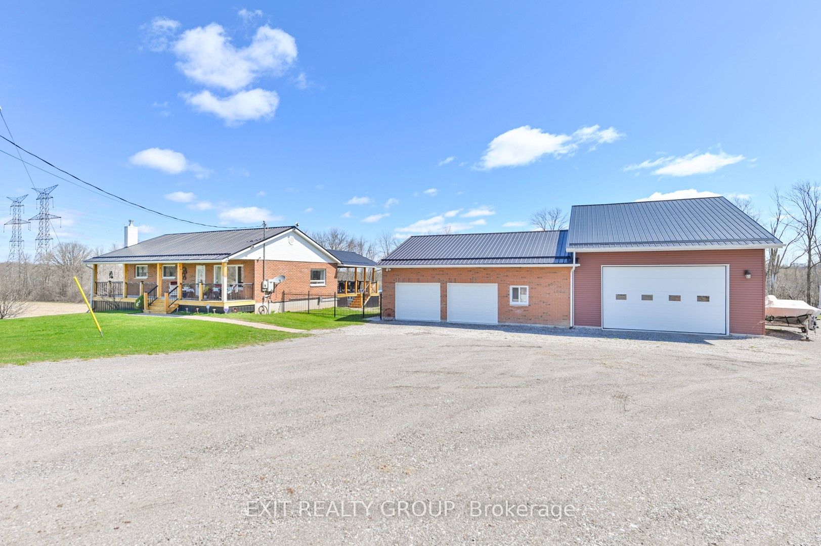 1690 Wallbridge Loyalist Road, Quinte West, ON K8N 4Z5 photo 2