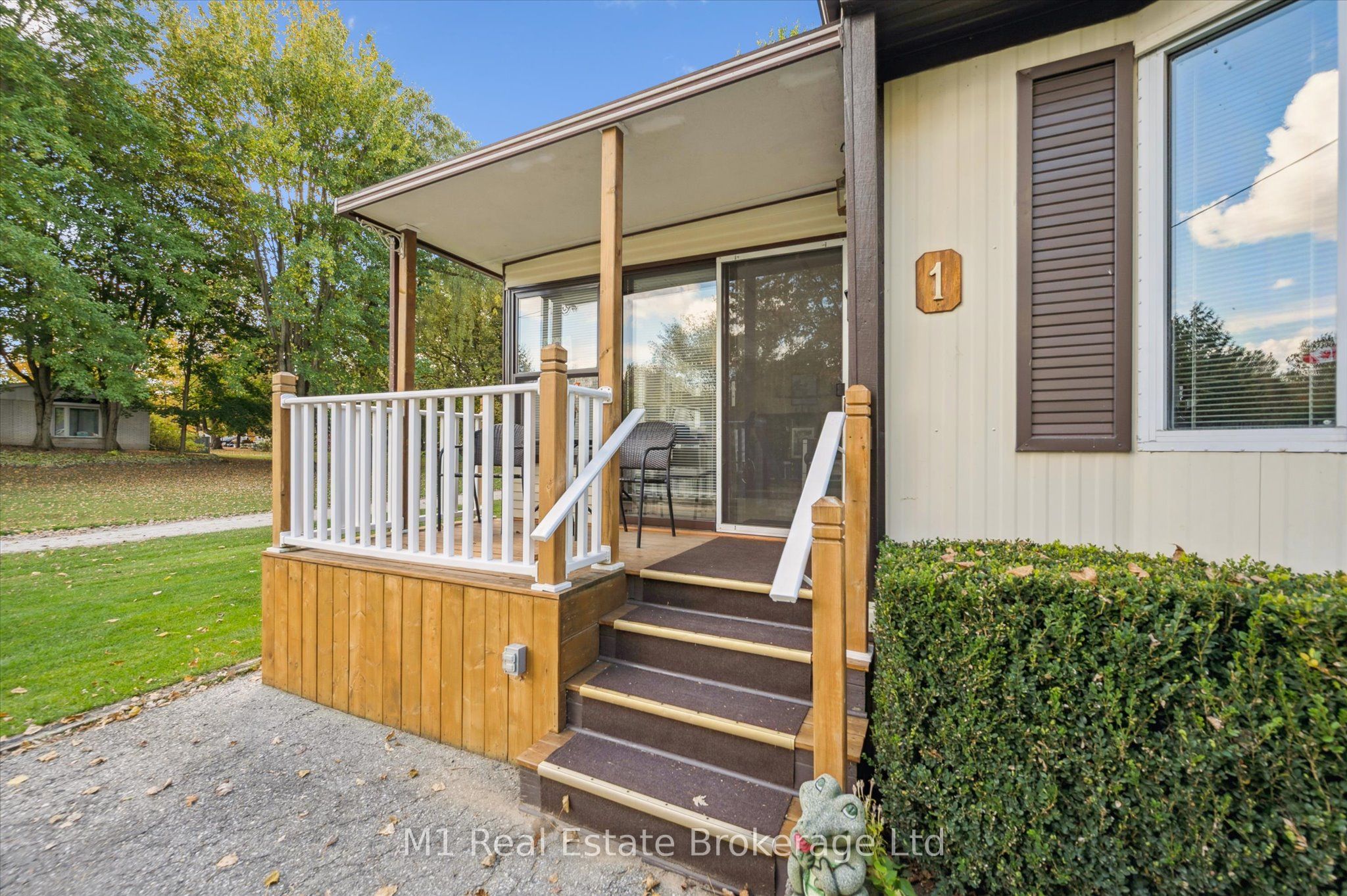 1 Grand Vista Drive, Wellington North, ON N0G 2L0 photo 4