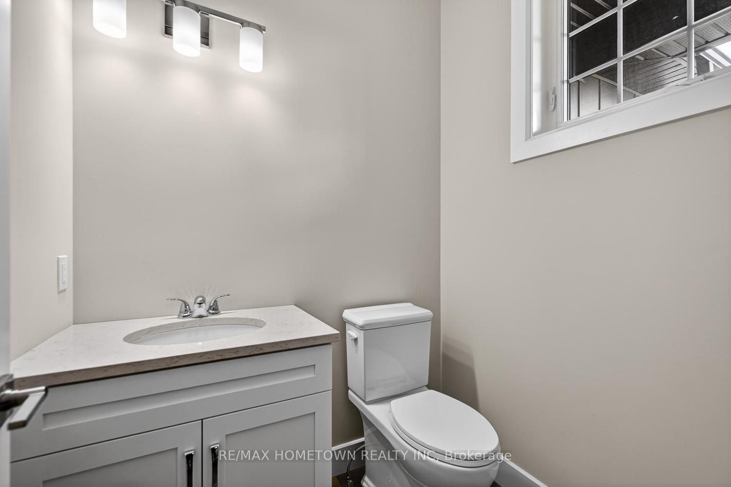 1009 Dobbie Street, Brockville, ON K6V 7N1 photo 4