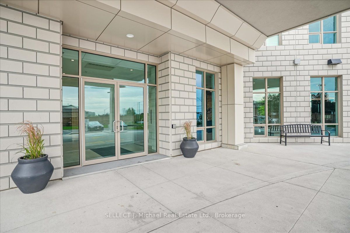 2750 King Street E 404, Hamilton, ON L8G 1J4 photo 2