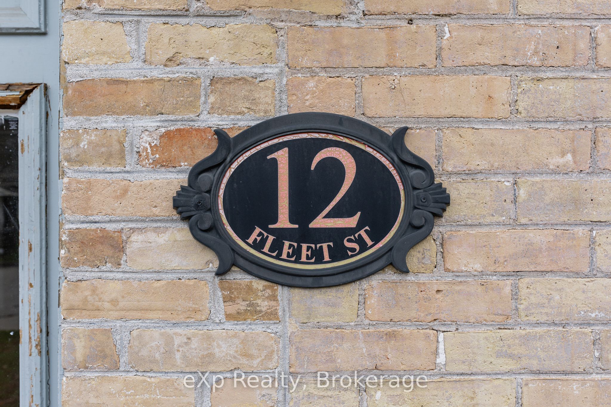 12 Fleet Street, Brantford, ON N3T 3S7 photo 4