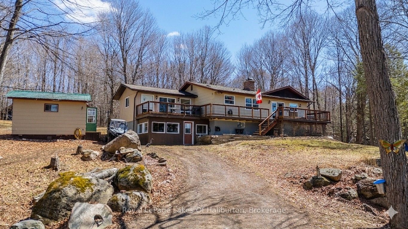 1096 Chelsea Lane, Algonquin Highlands, ON K0M 1S0 photo 2
